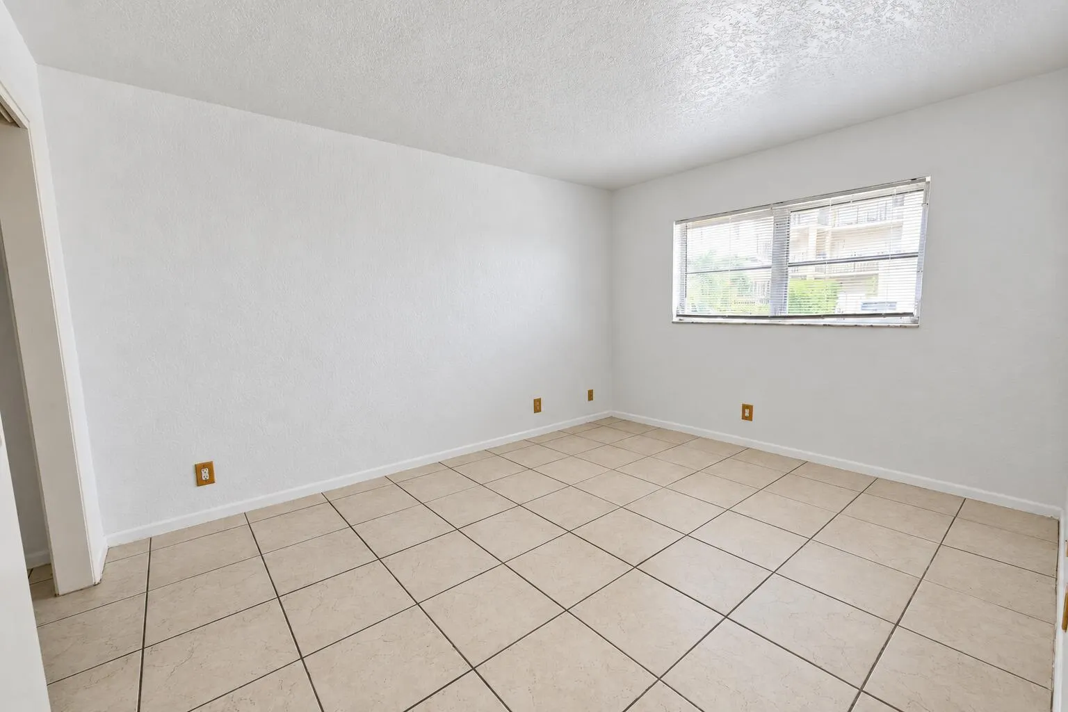 240 Croton Avenue #109