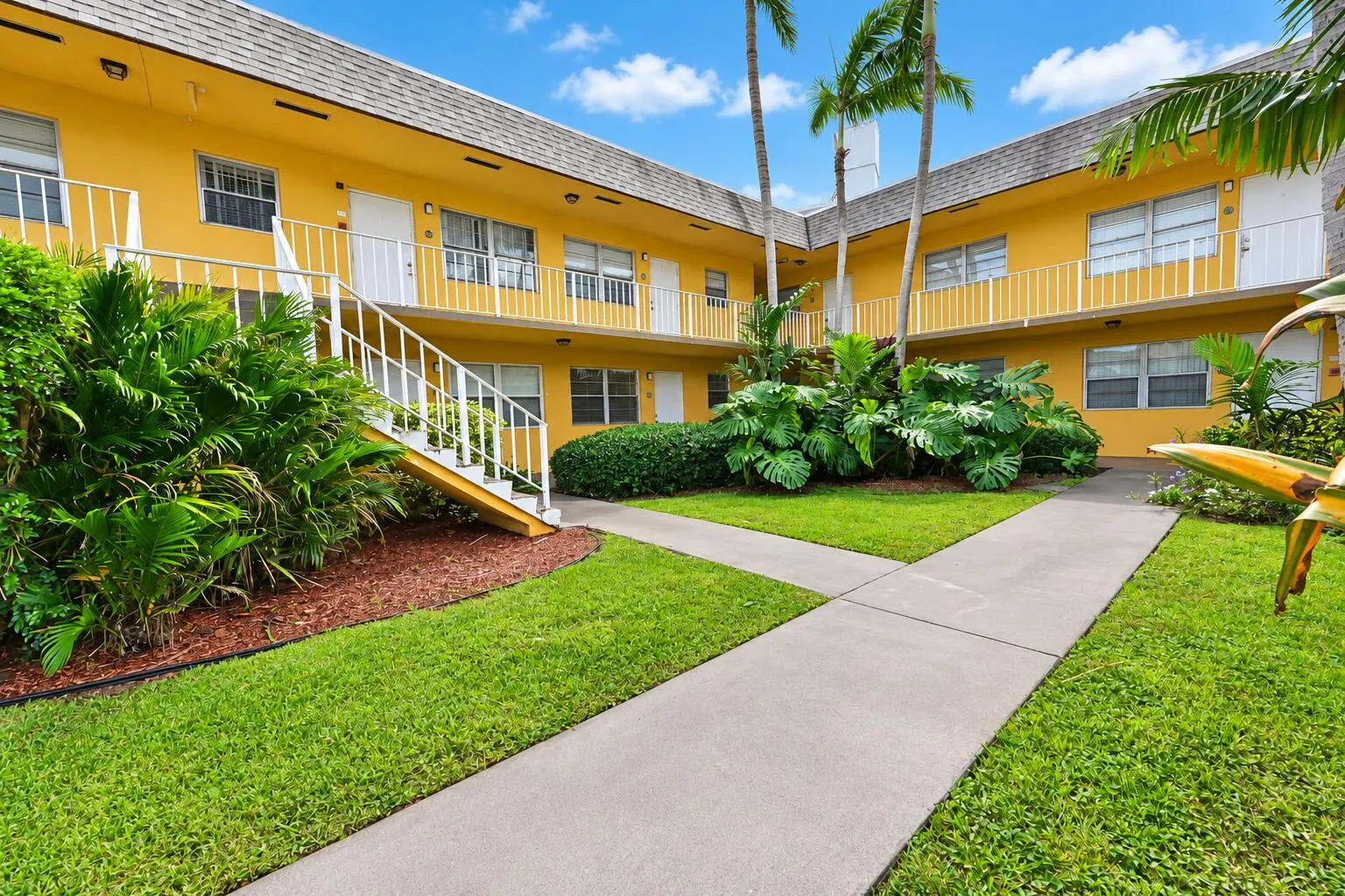 240 Croton Avenue #109