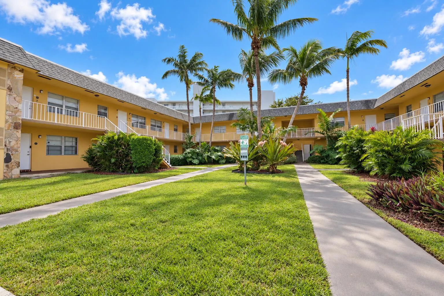 240 Croton Avenue #109