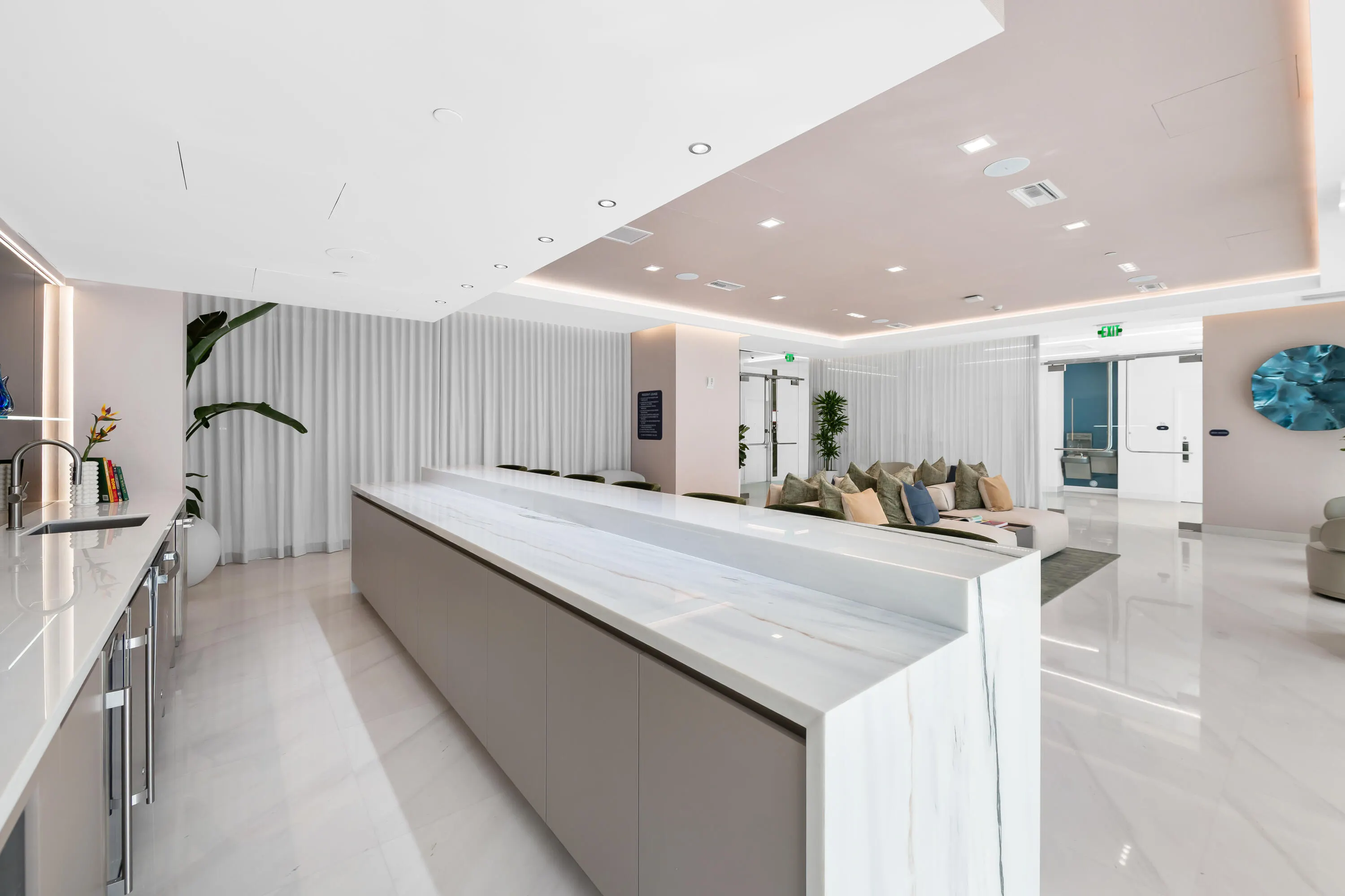 1170 E Hallandale Beach Boulevard #1401