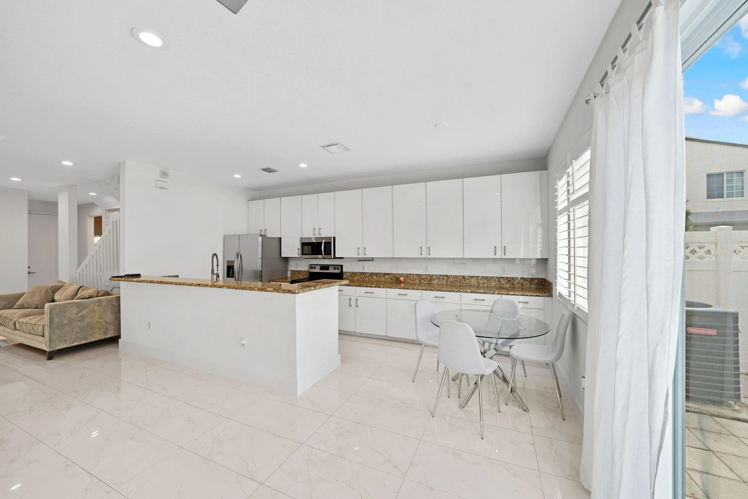 131 SE 7TH Way #131