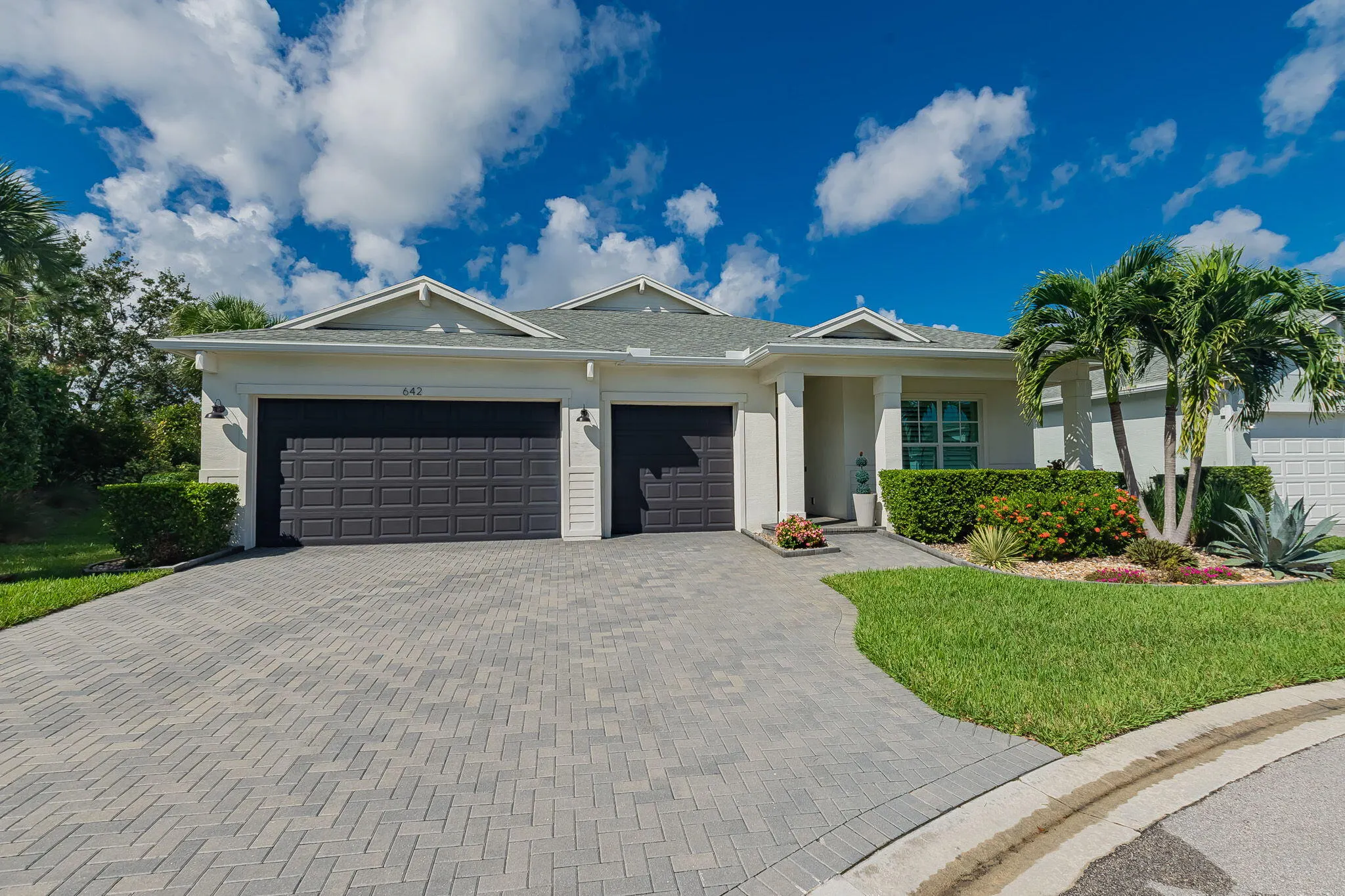 642 SE Goldenrod Road