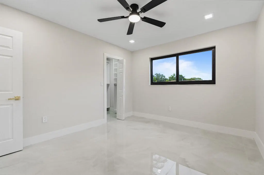 9160 SW 54TH Place