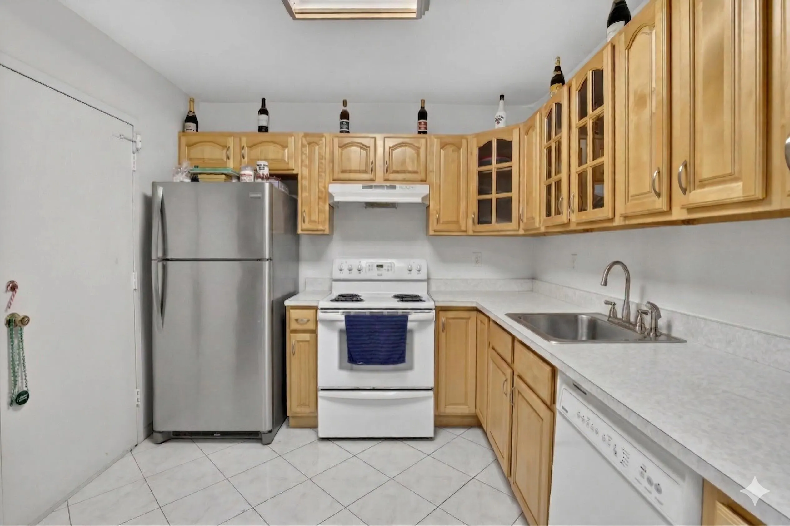 400 NE 12TH Avenue #405
