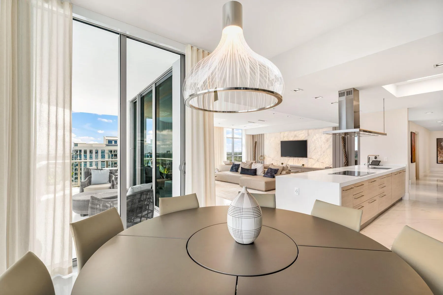 17301 BISCAYNE Boulevard #PH-7