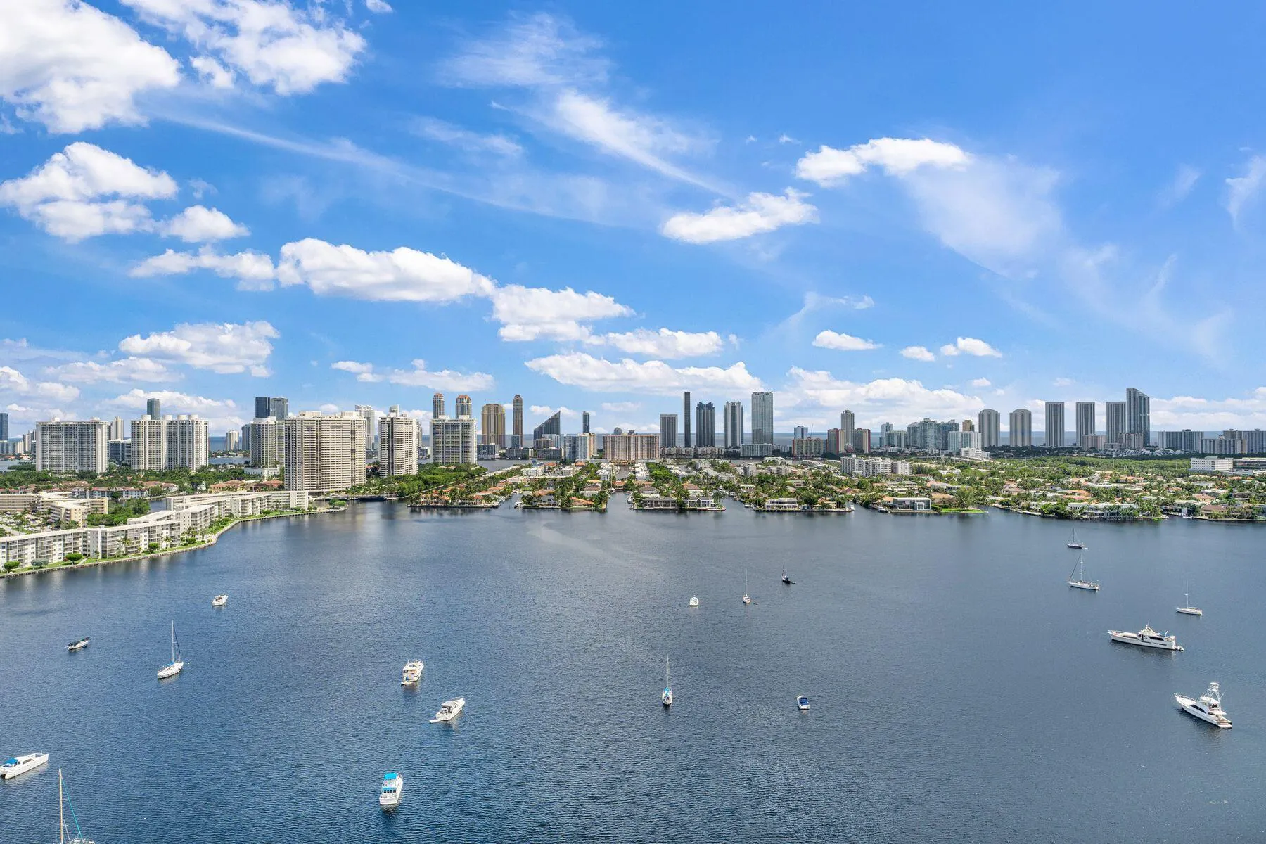 17301 BISCAYNE Boulevard #PH-7