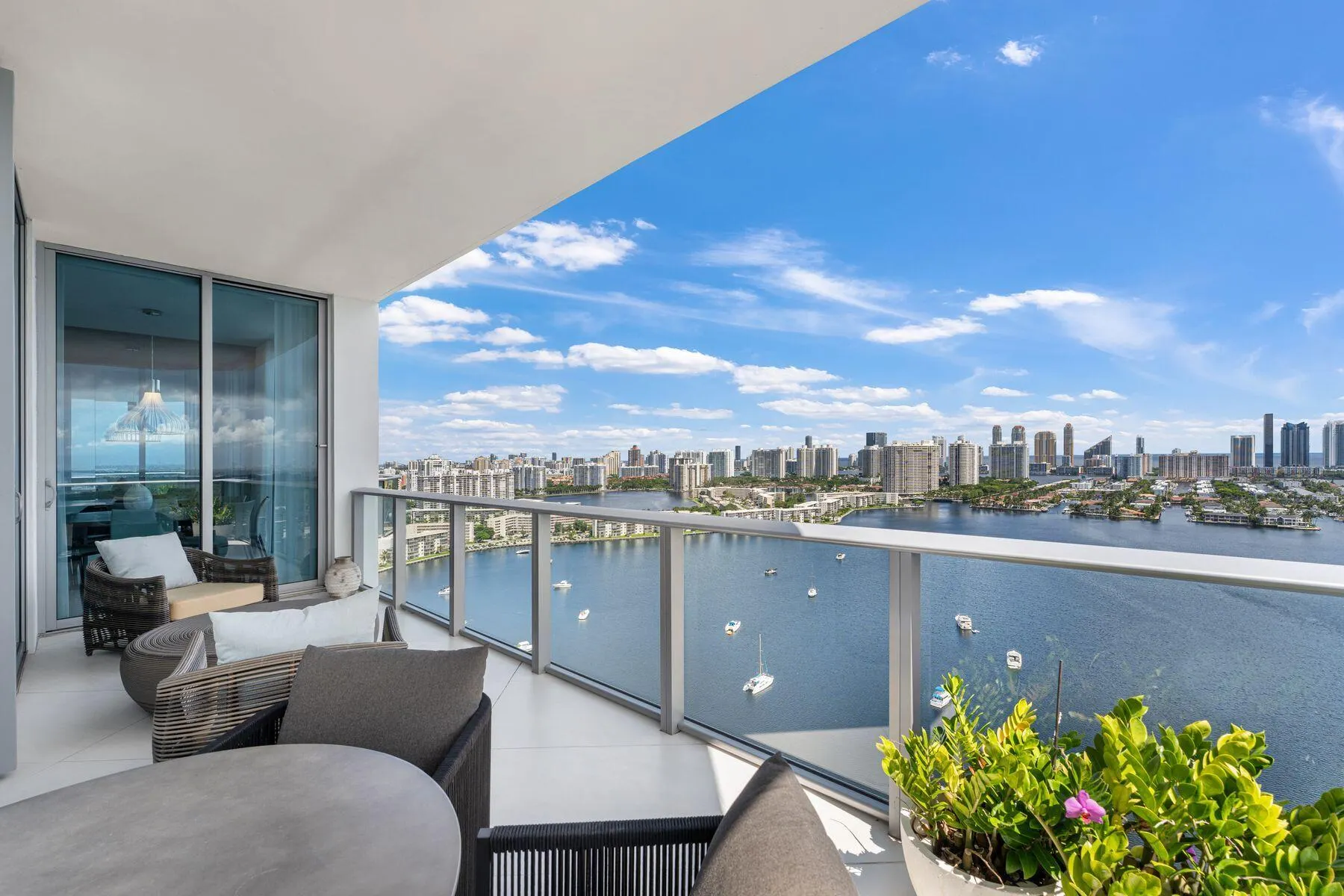 17301 BISCAYNE Boulevard #PH-7