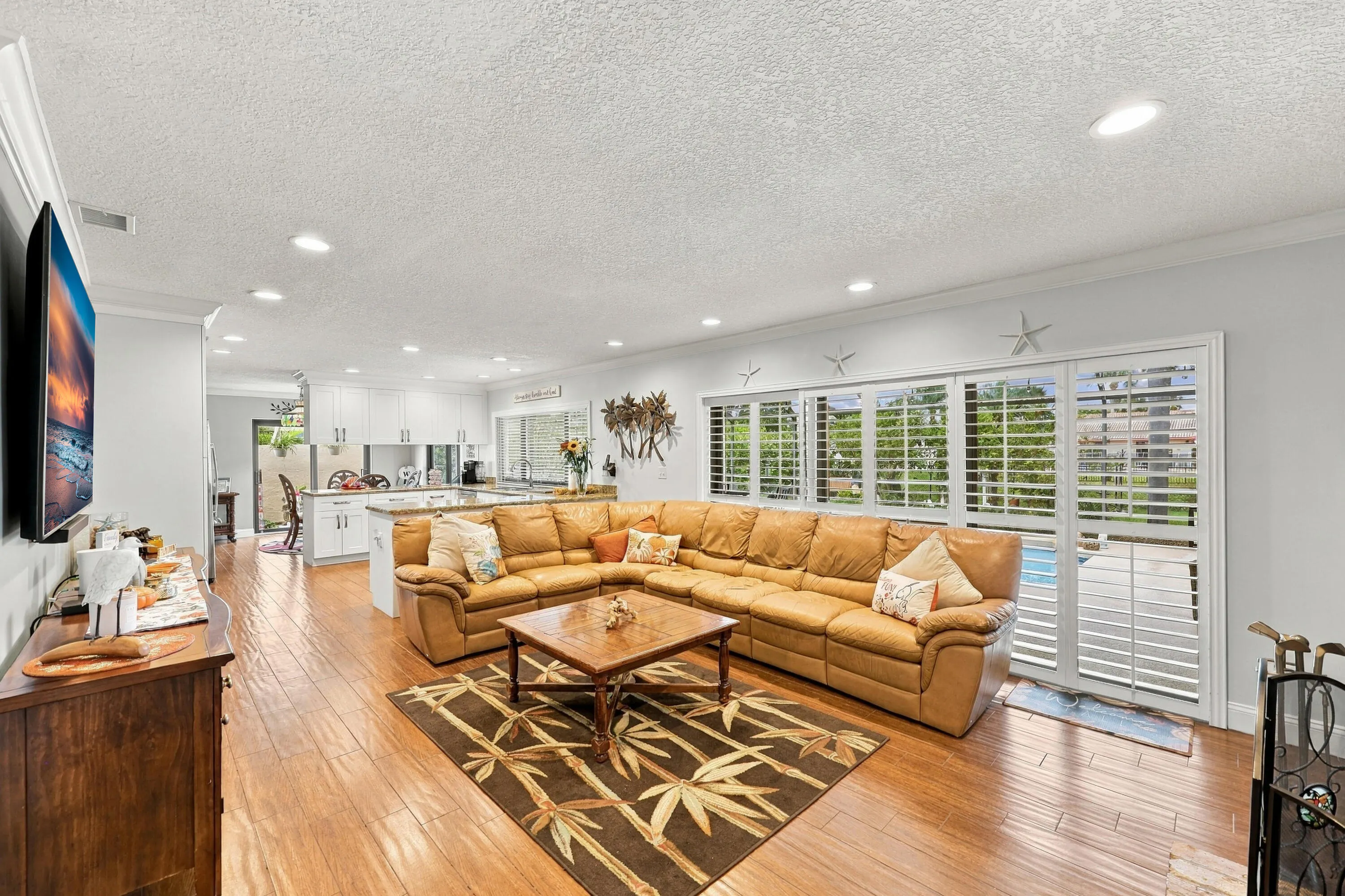8251 NW 14TH Court
