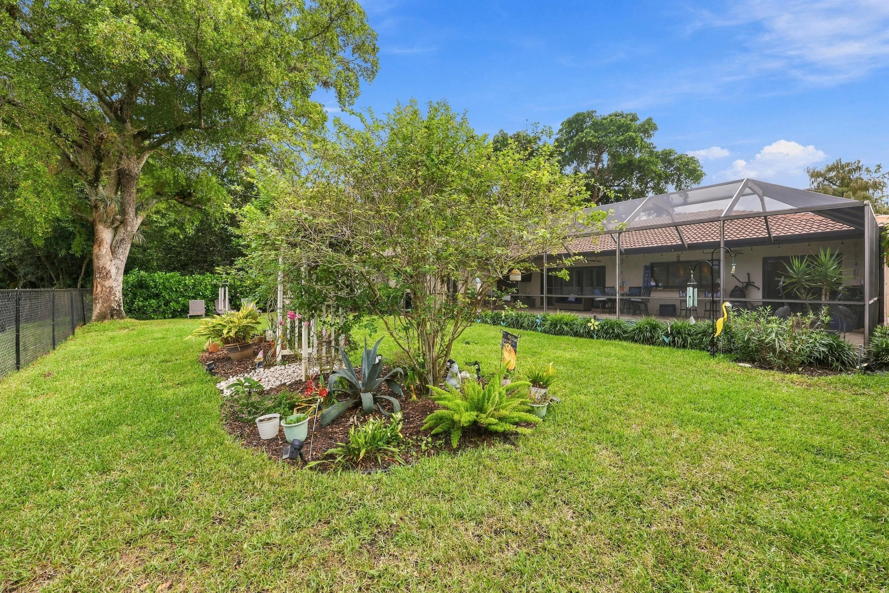 8251 NW 14TH Court
