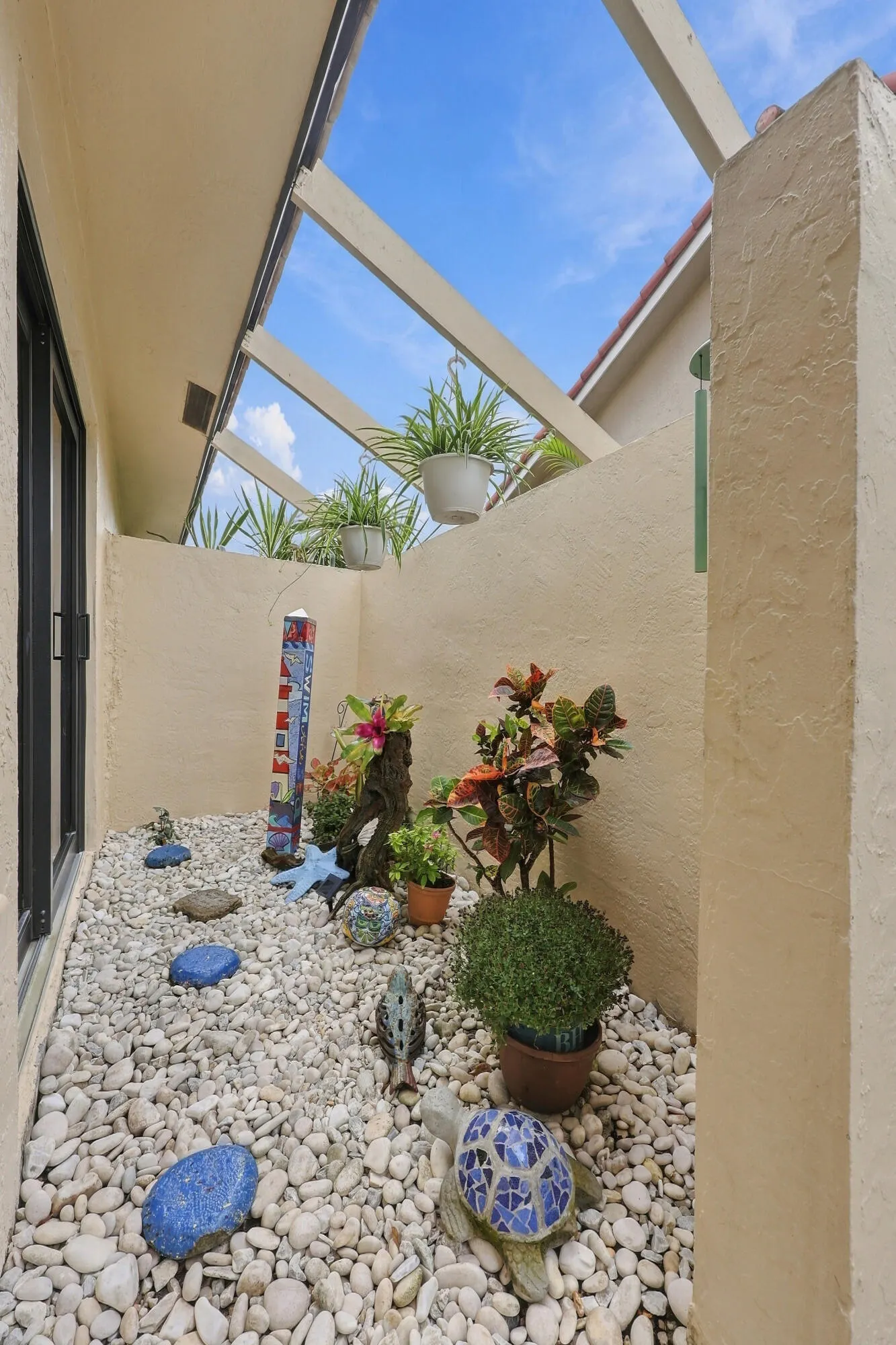 8251 NW 14TH Court