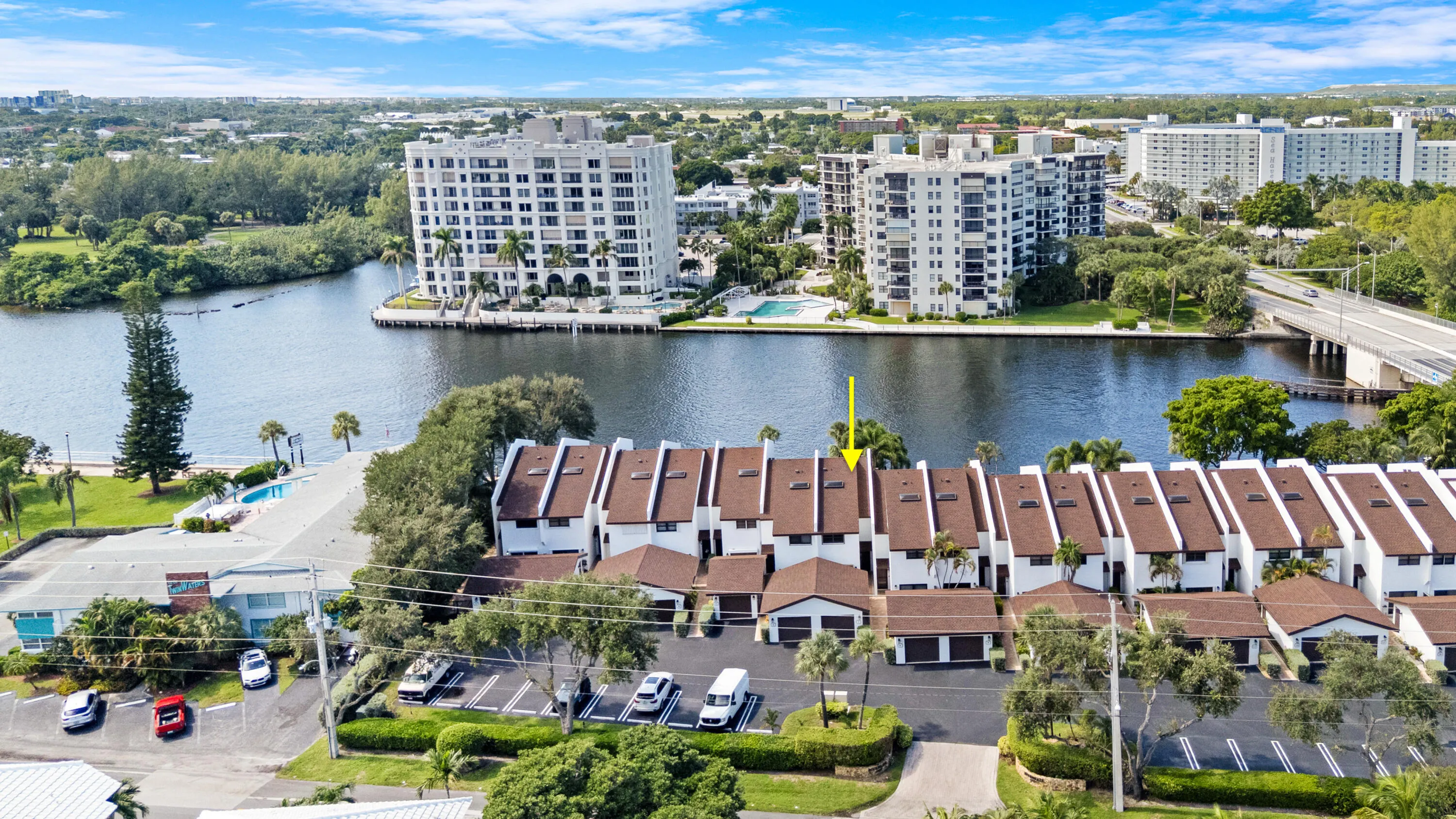 1301 N RIVERSIDE Drive #7