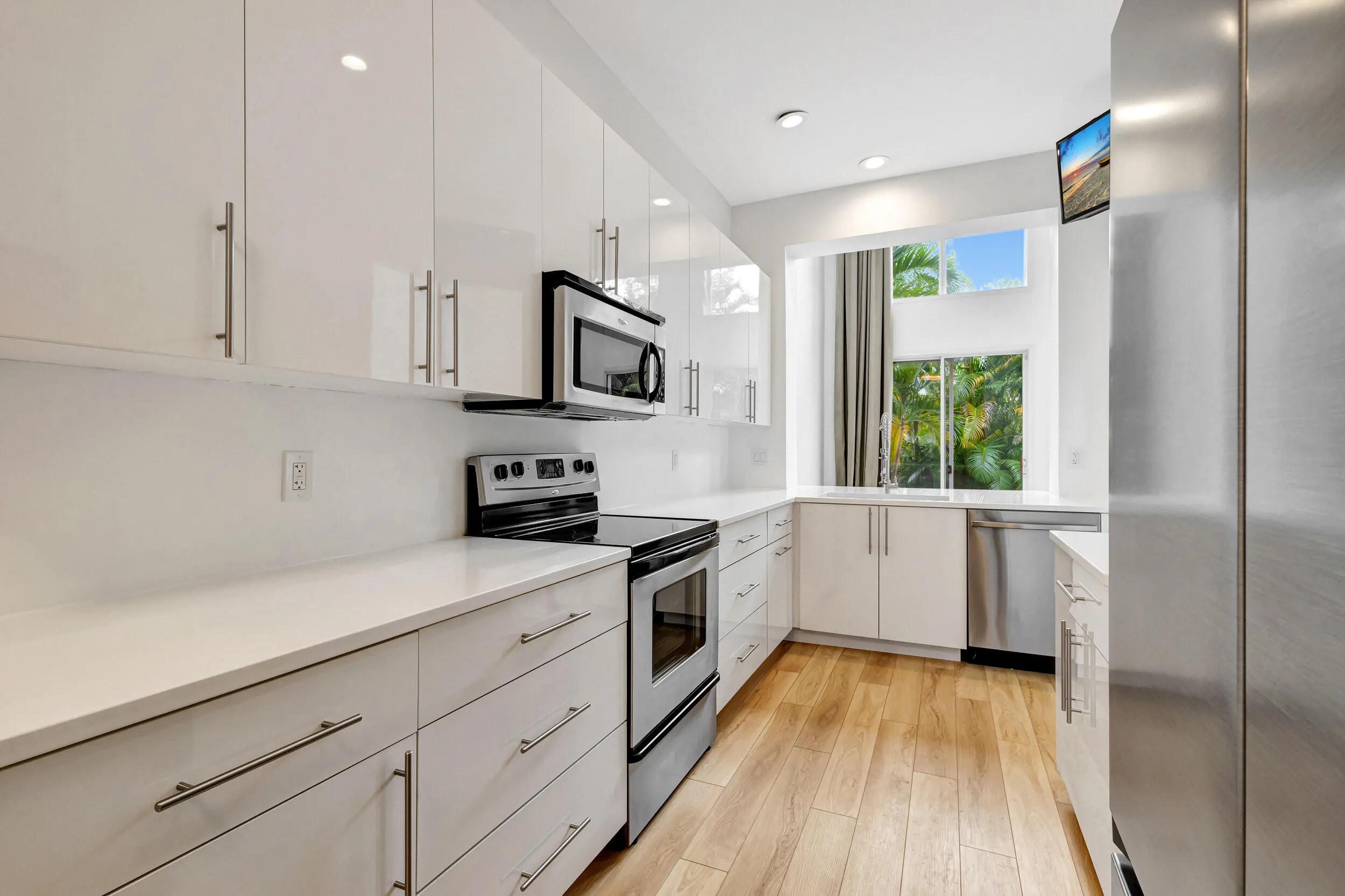 2526 NW 52ND Street