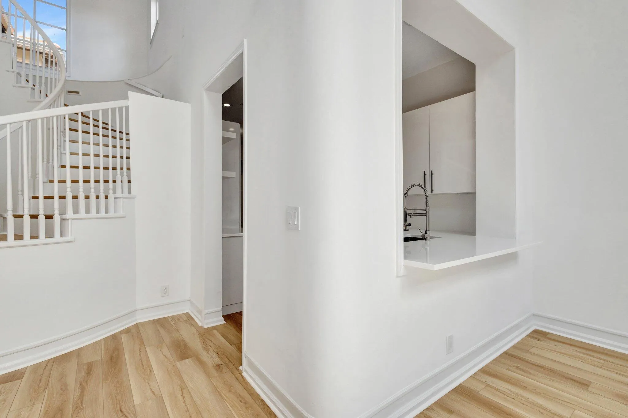 2526 NW 52ND Street