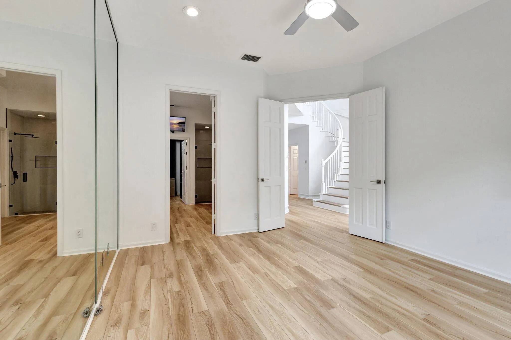 2526 NW 52ND Street