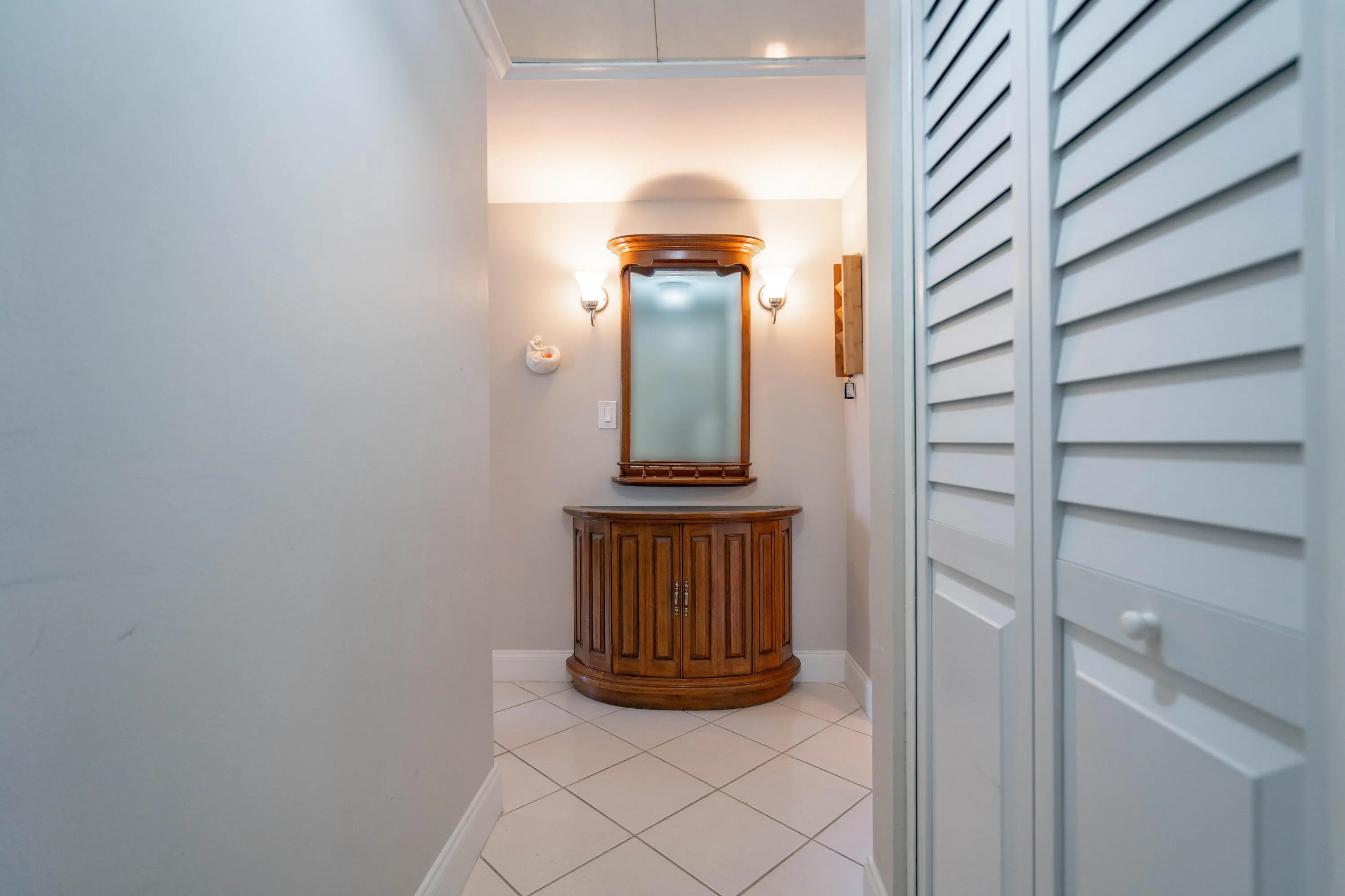 250 NE 20TH Street #5260