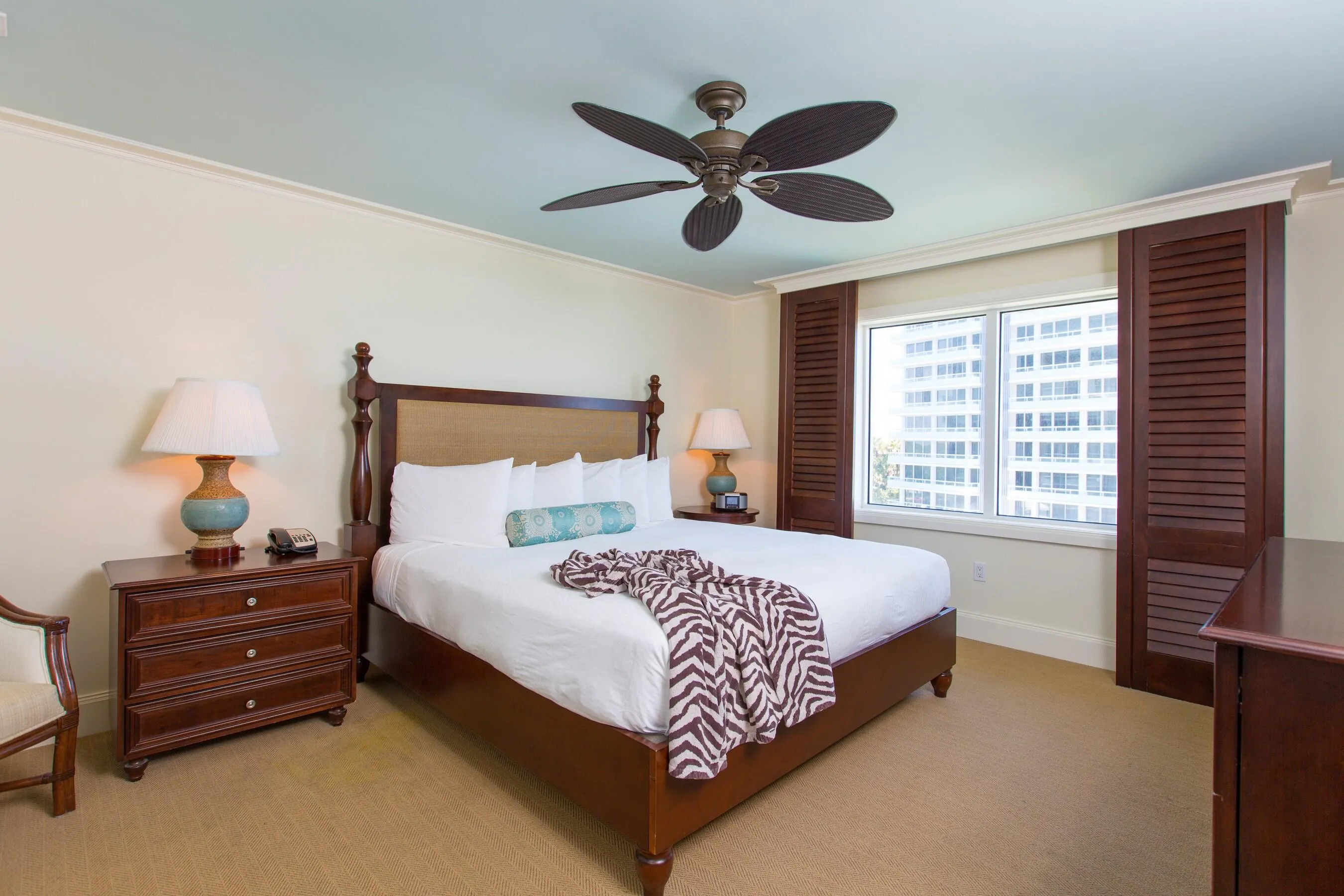 3500 Ocean Drive #324