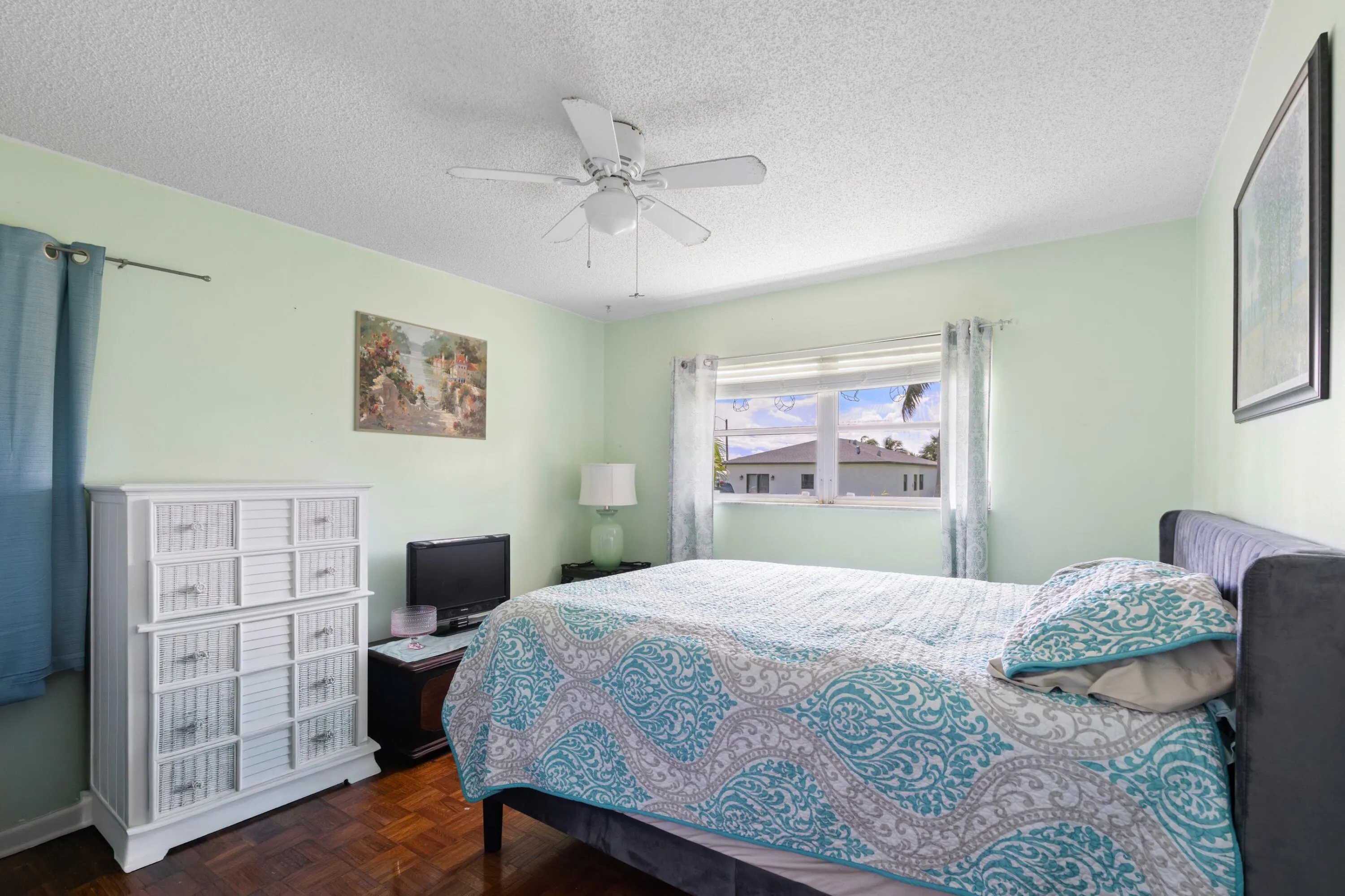 2867 SE 1st Court