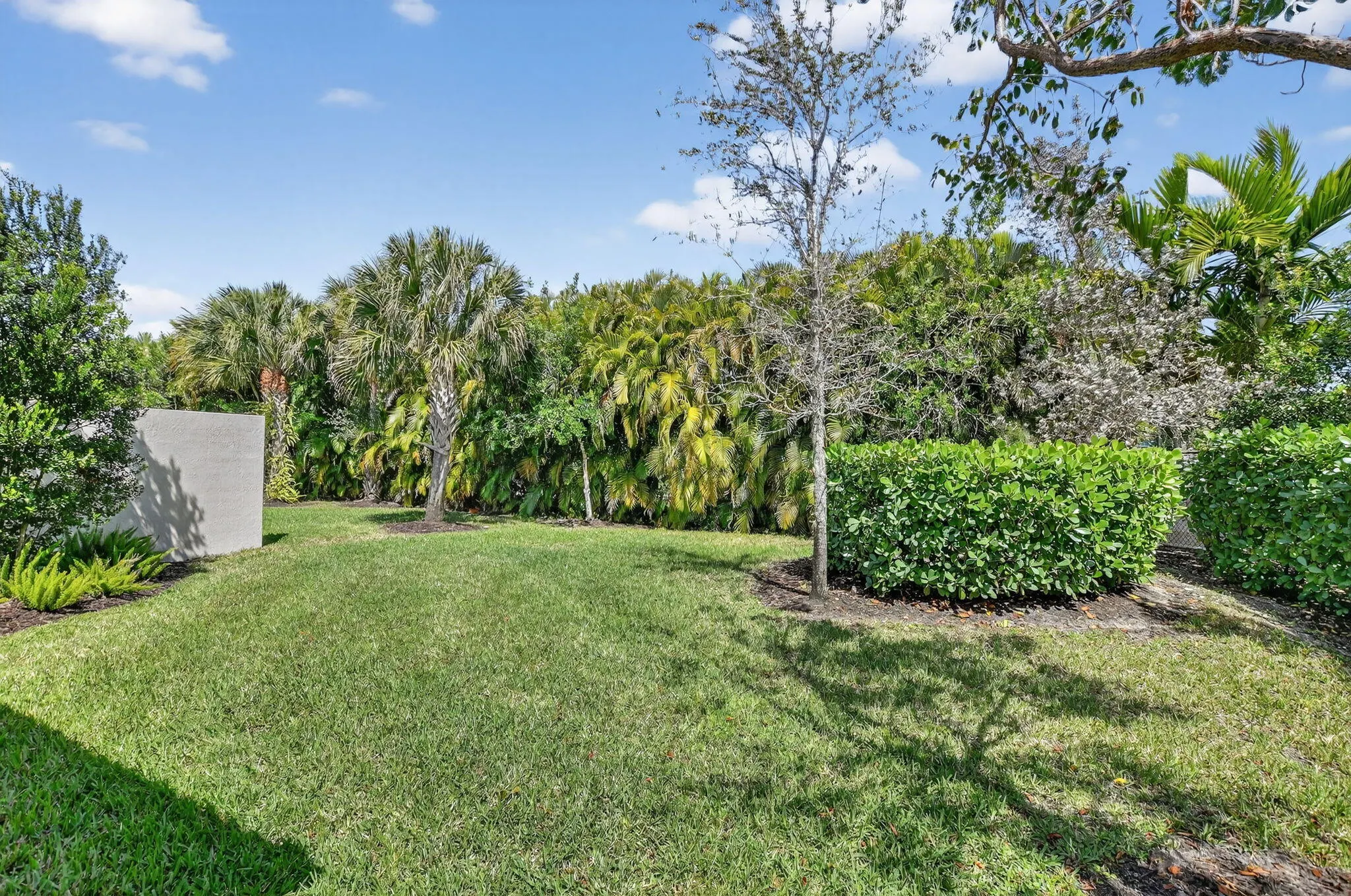 9115 Passiflora Way