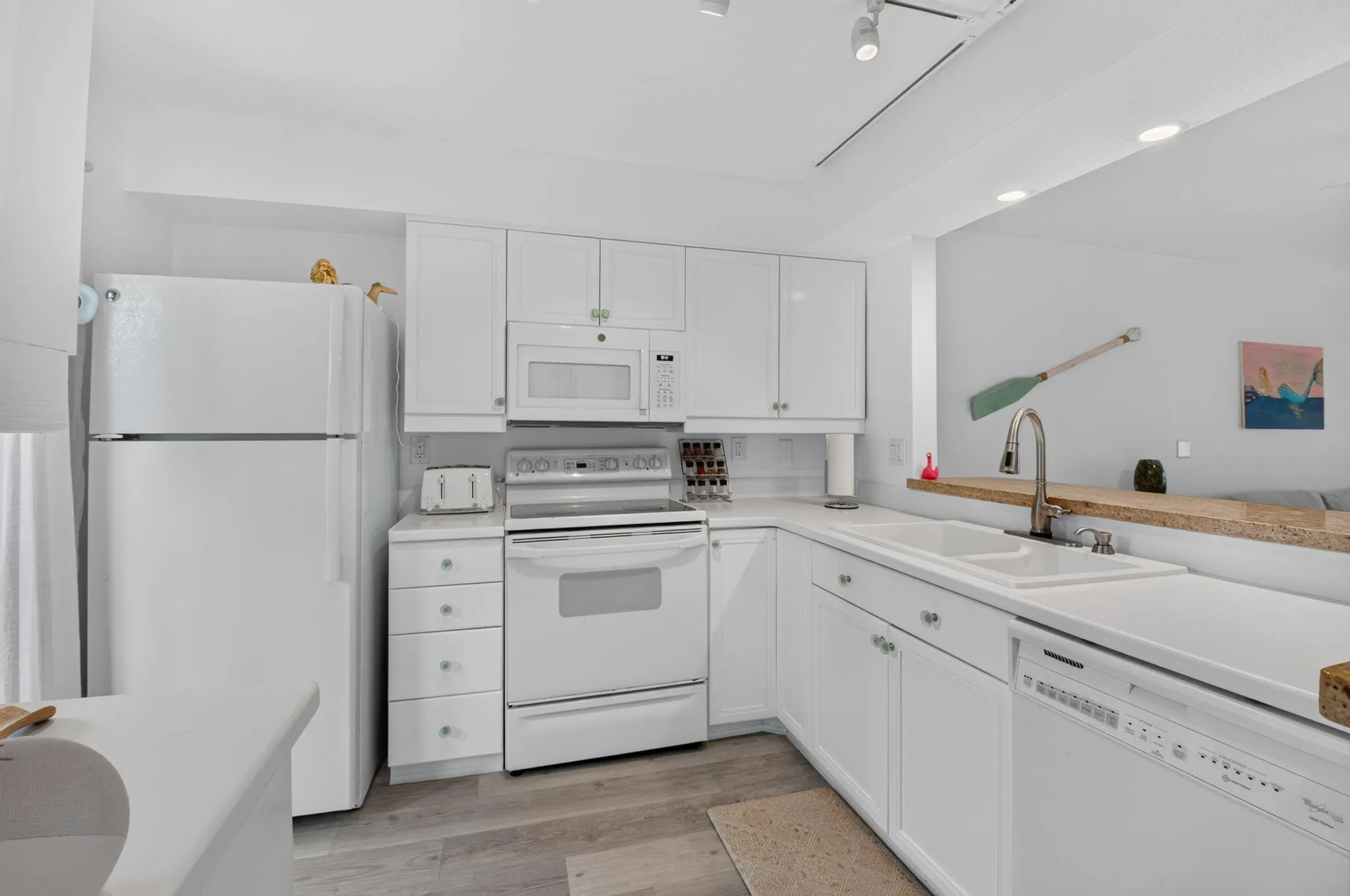 55 TROPIC ISLE Drive #33D