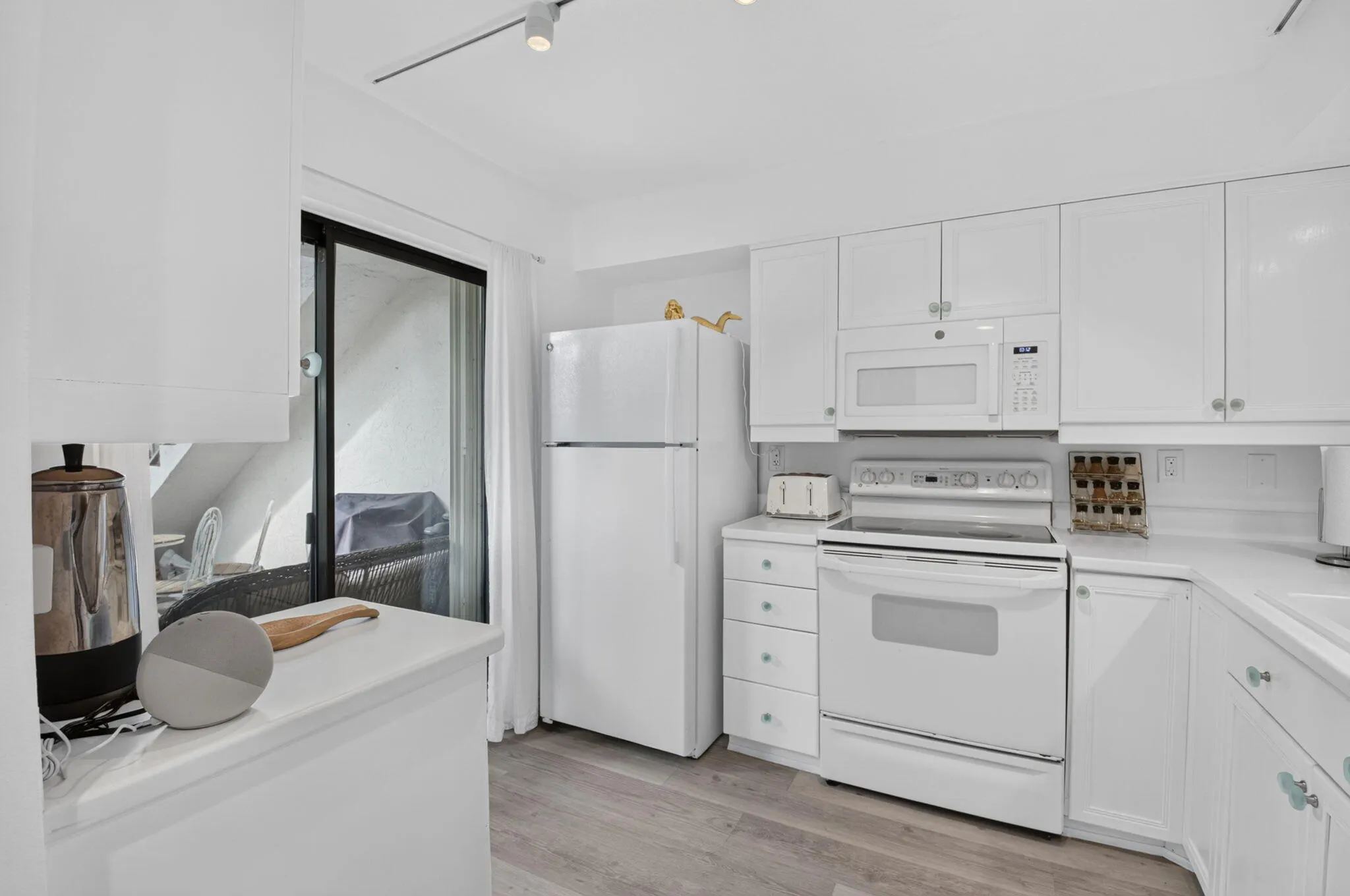 55 TROPIC ISLE Drive #33D