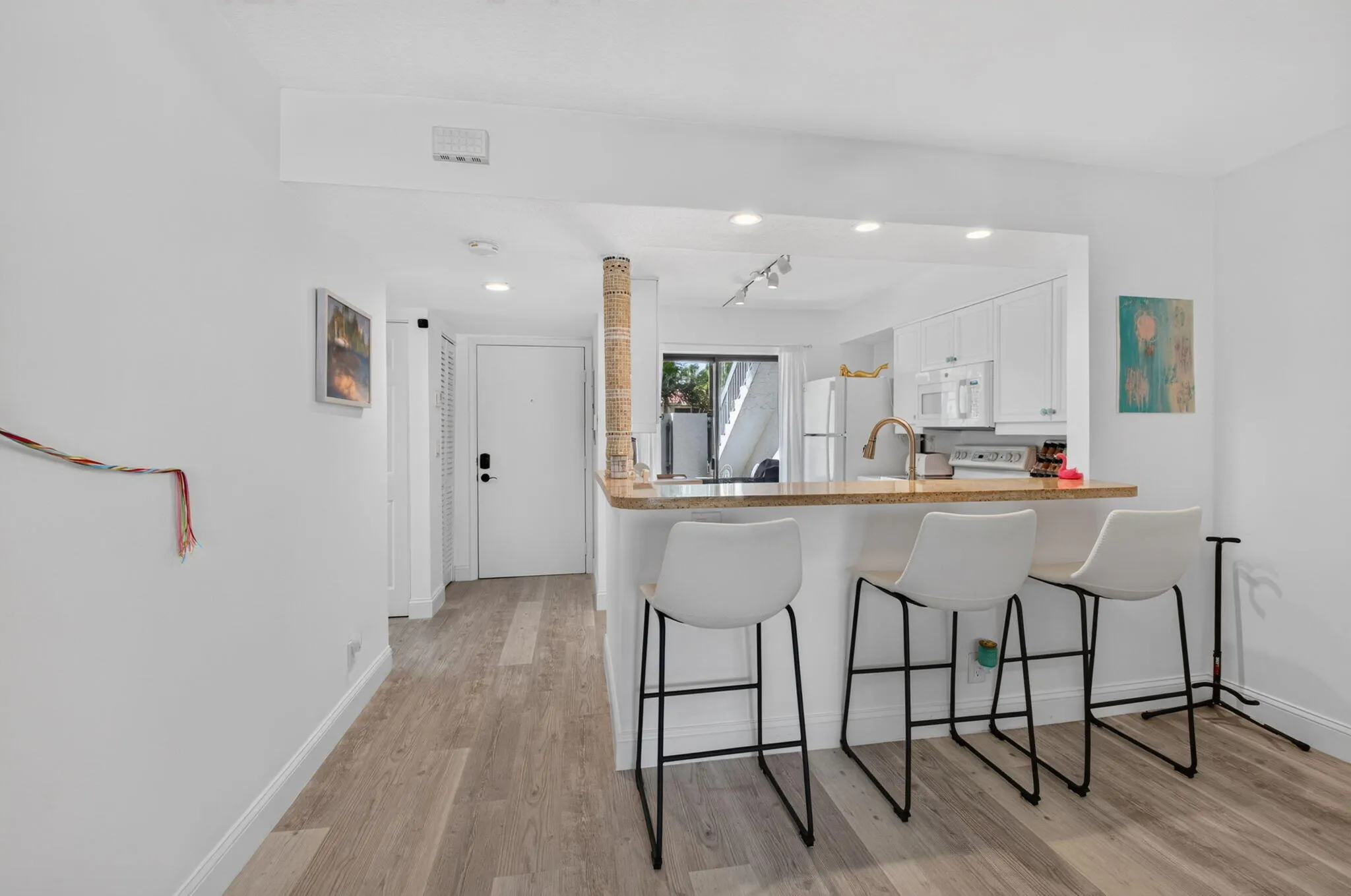 55 TROPIC ISLE Drive #33D