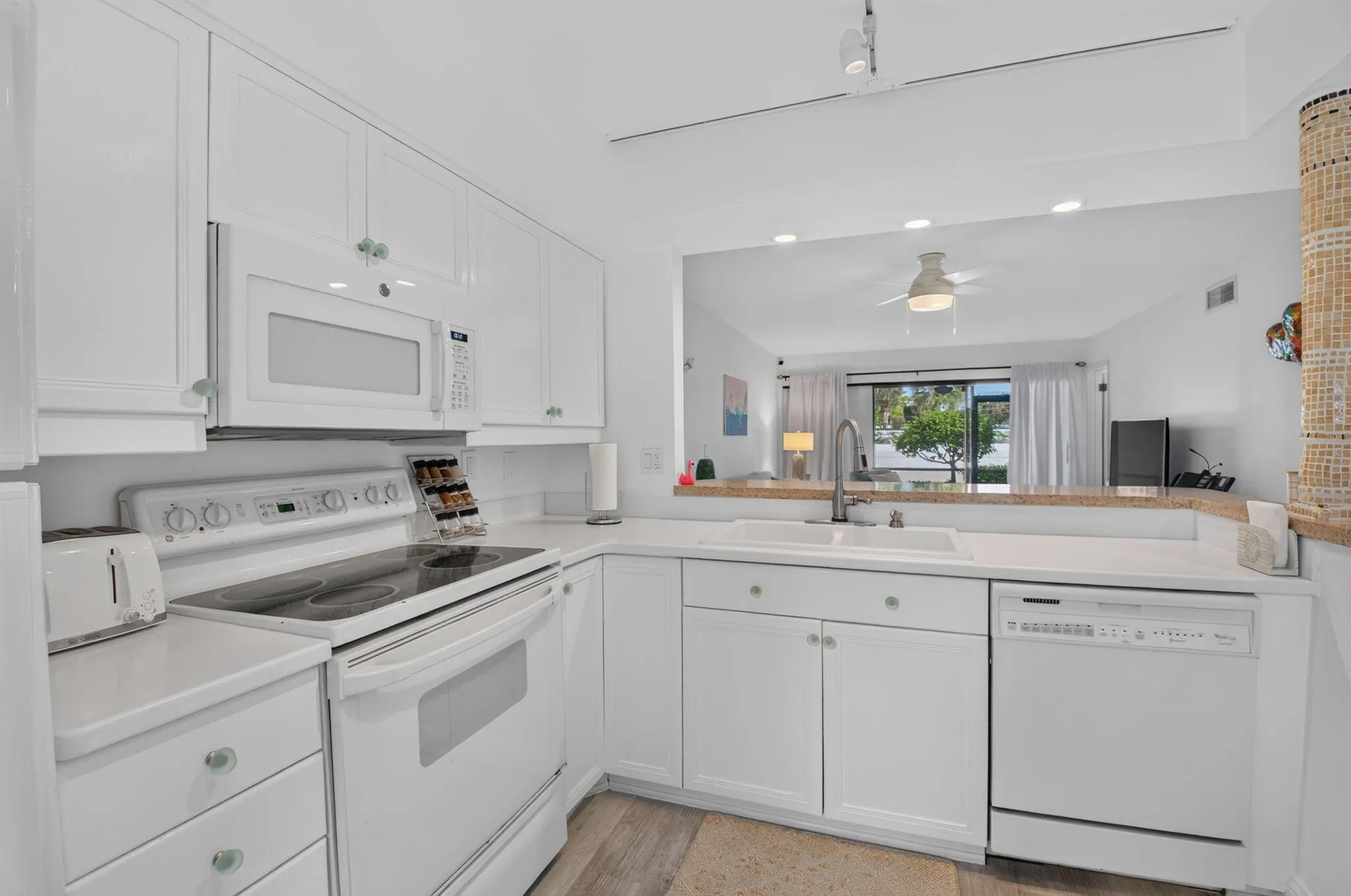 55 TROPIC ISLE Drive #33D