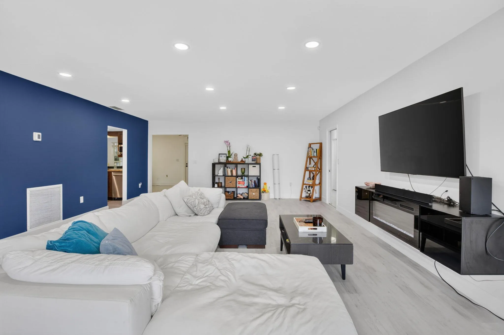 5029 Madison Road