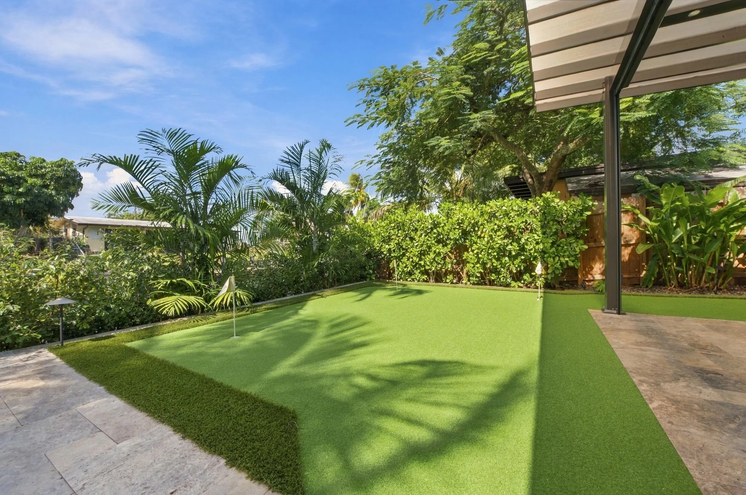 2449 KEY LARGO Lane