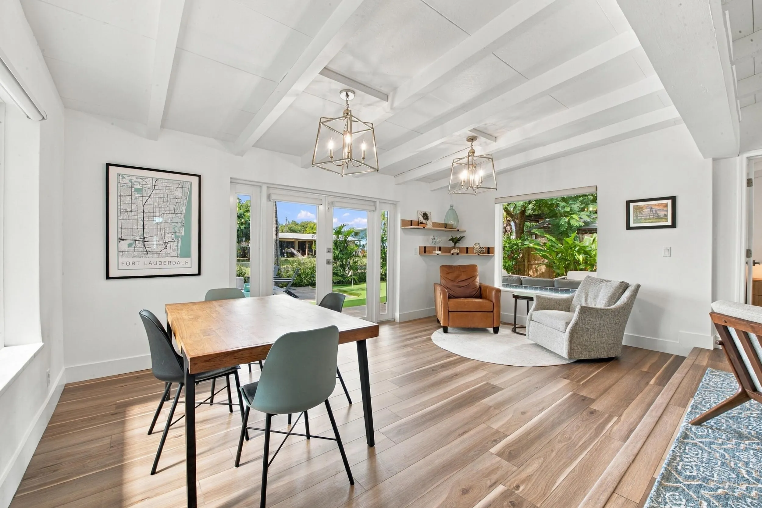 2449 KEY LARGO Lane
