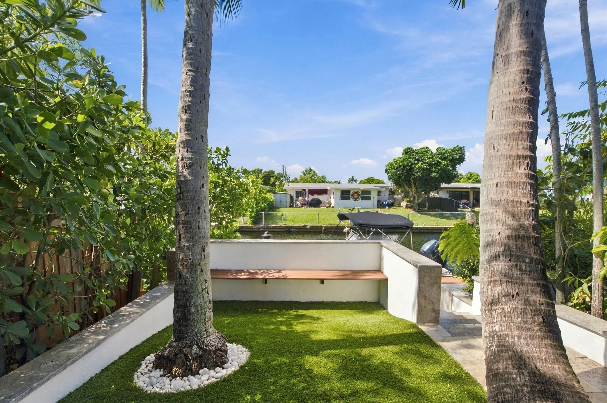 2449 KEY LARGO Lane