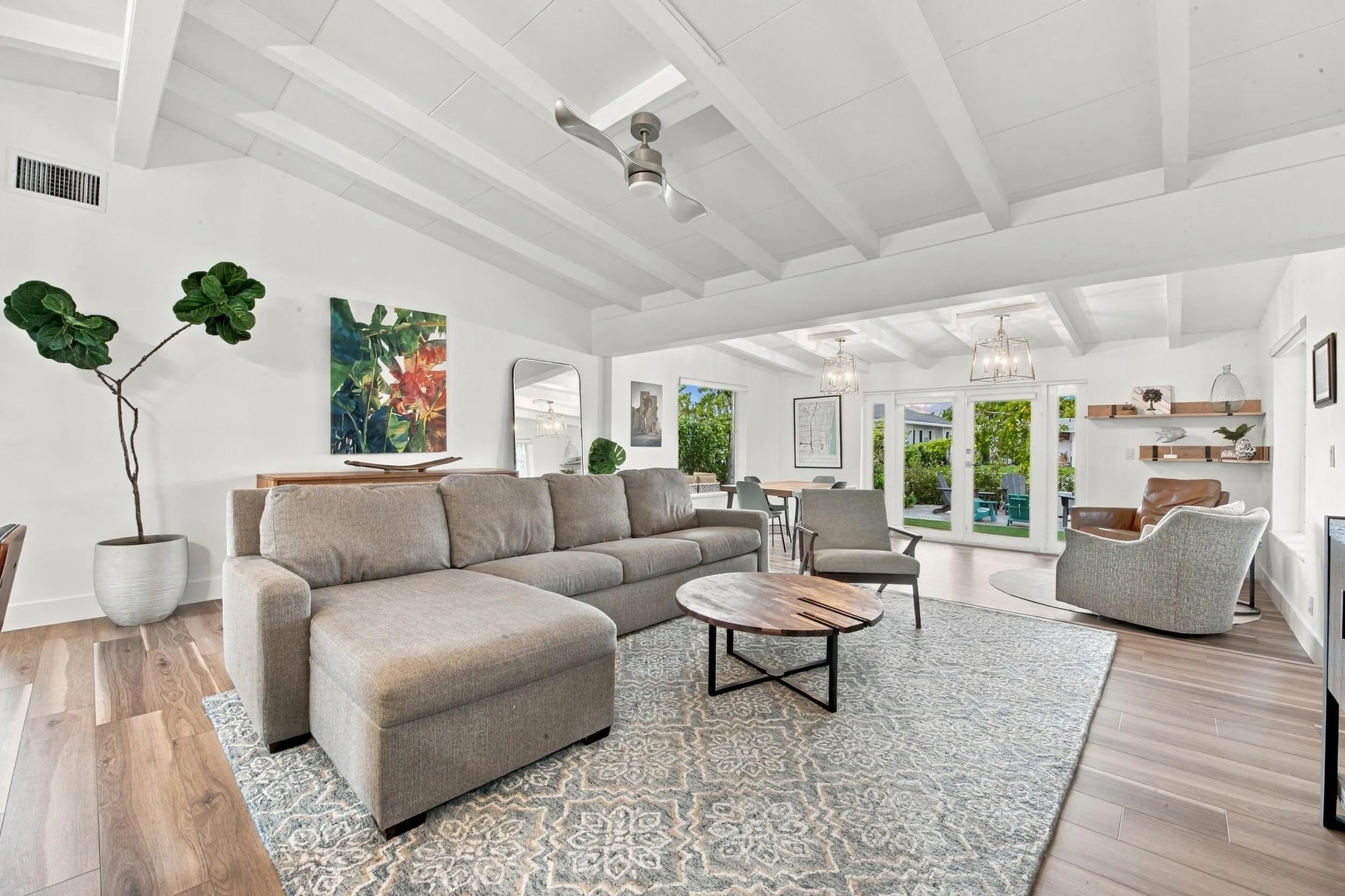 2449 KEY LARGO Lane