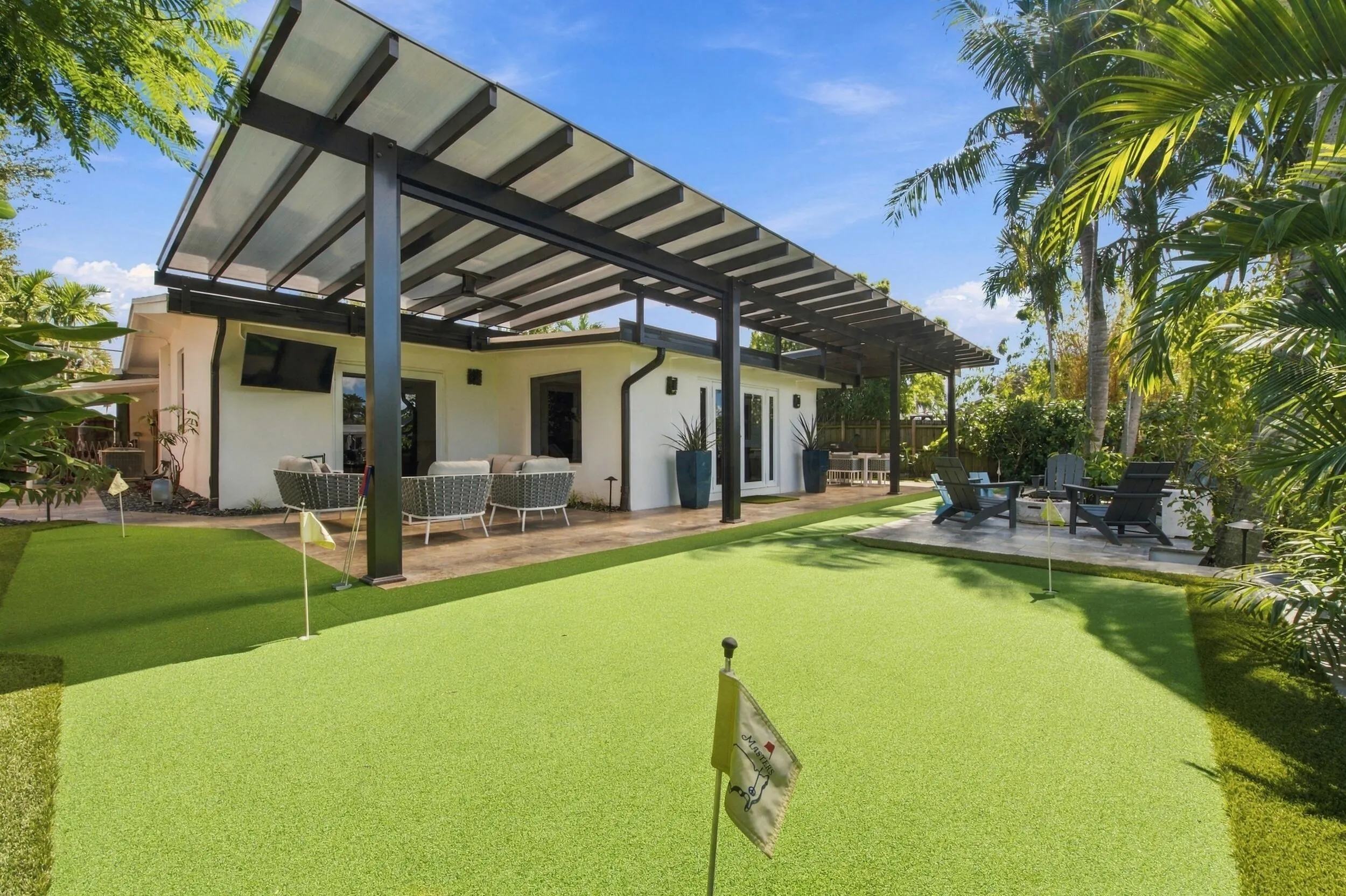 2449 KEY LARGO Lane