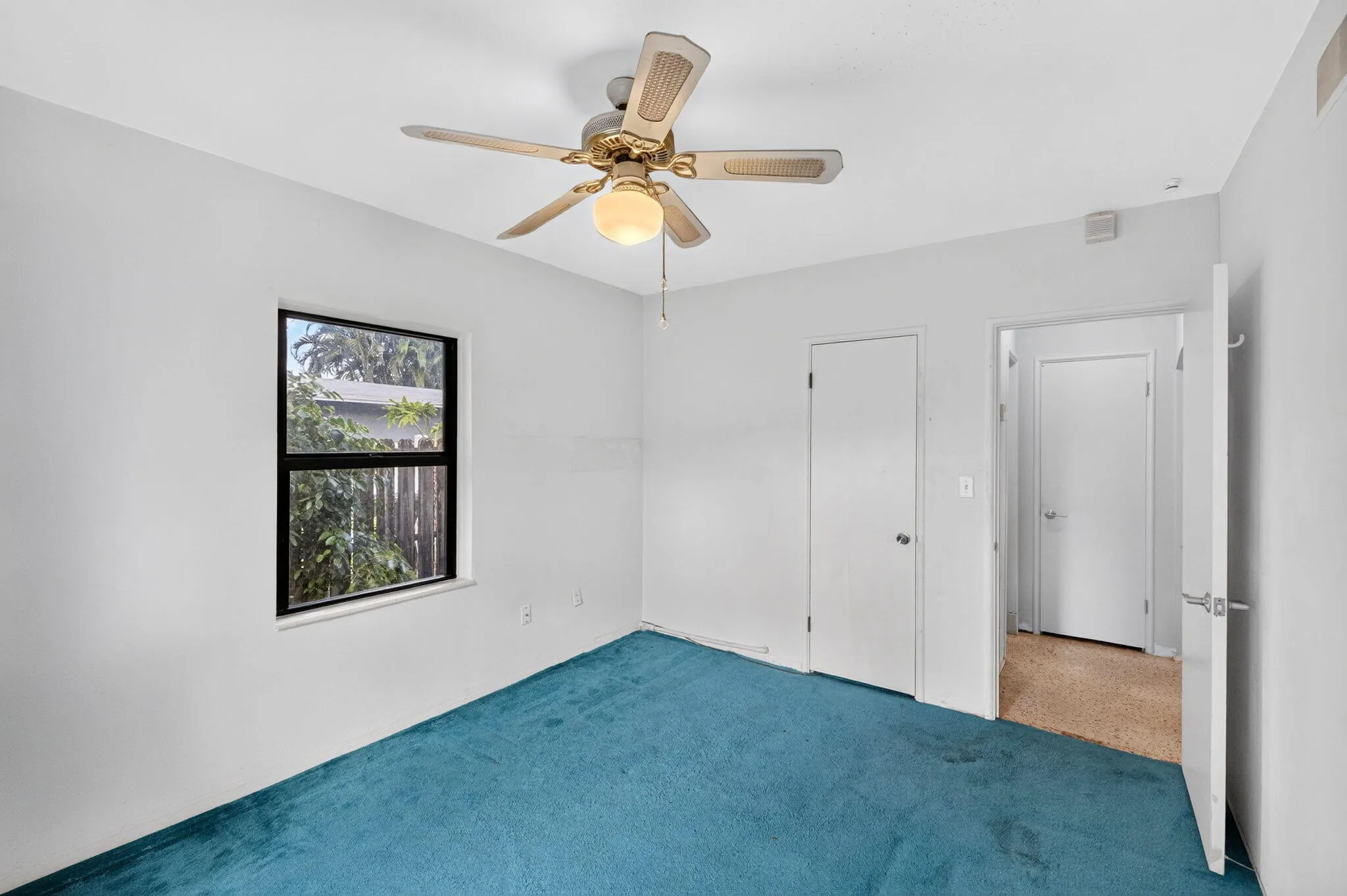 1515 NE 16TH Street
