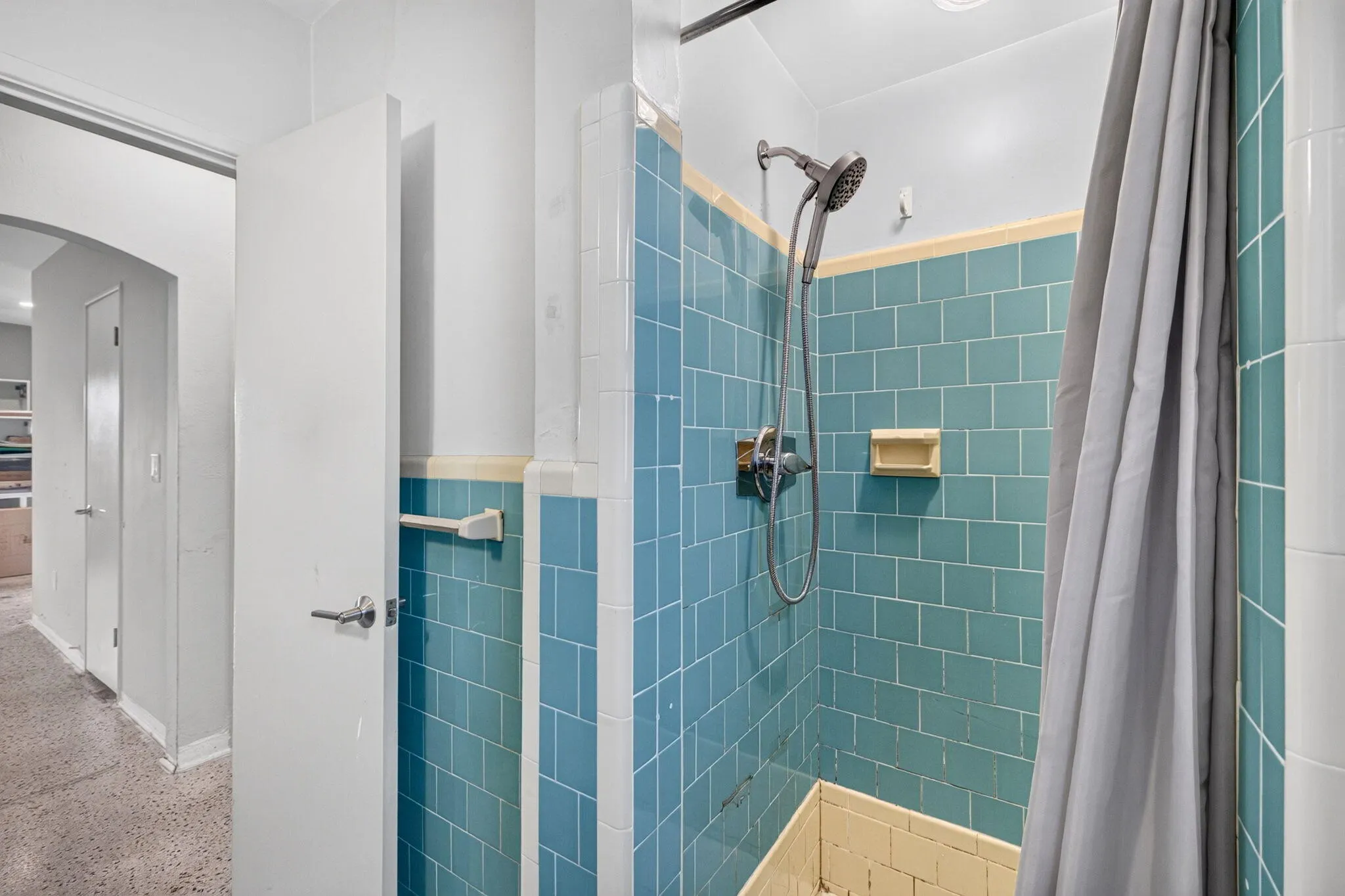 1515 NE 16TH Street