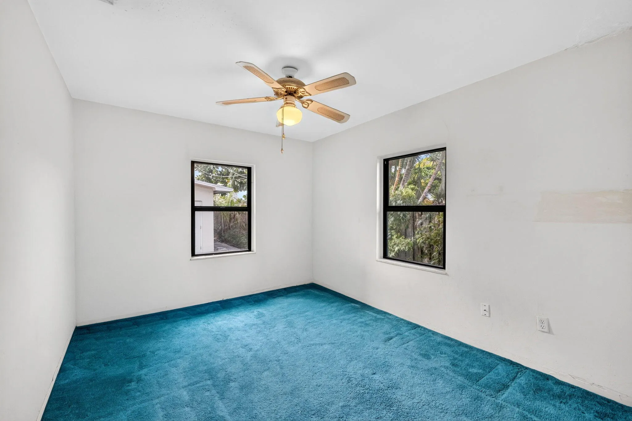 1515 NE 16TH Street