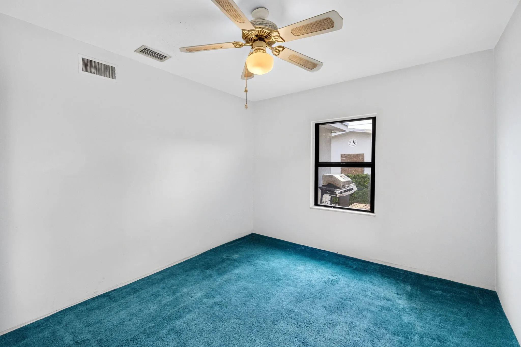 1515 NE 16TH Street