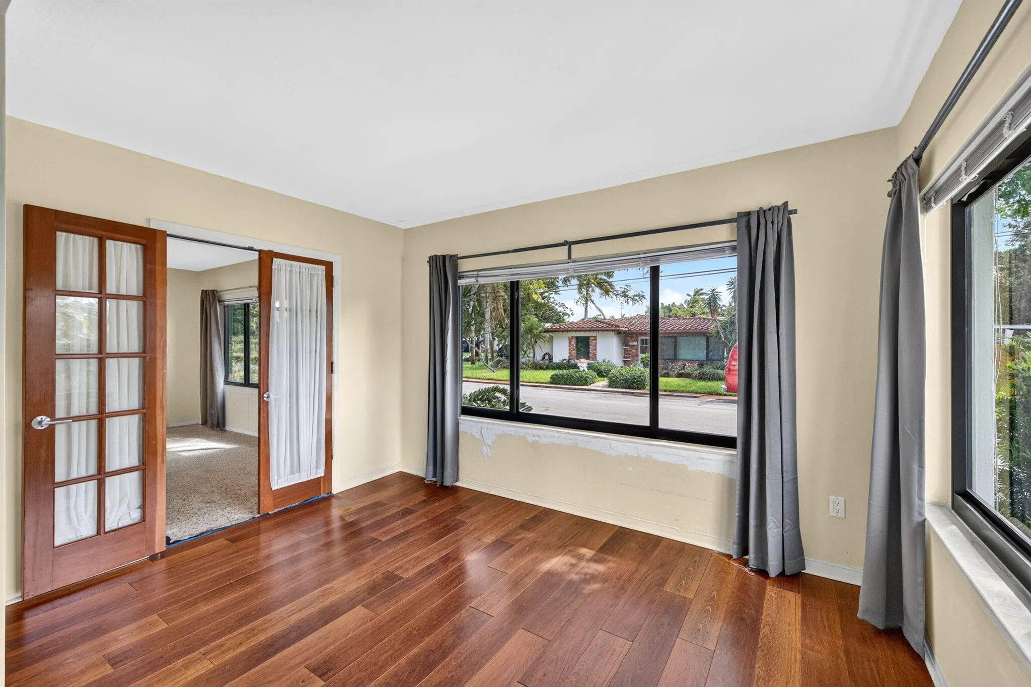 1515 NE 16TH Street