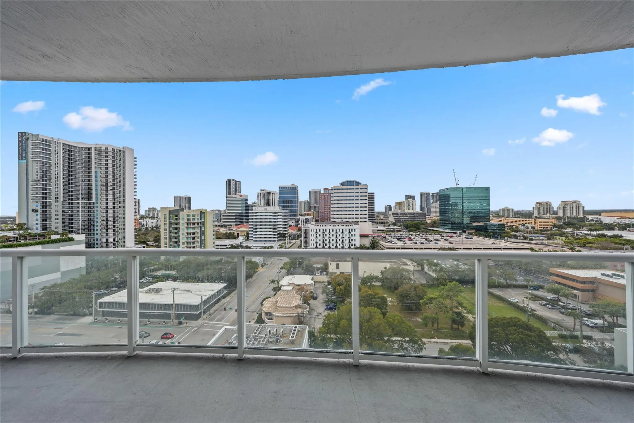 315 NE 3RD Avenue #1404