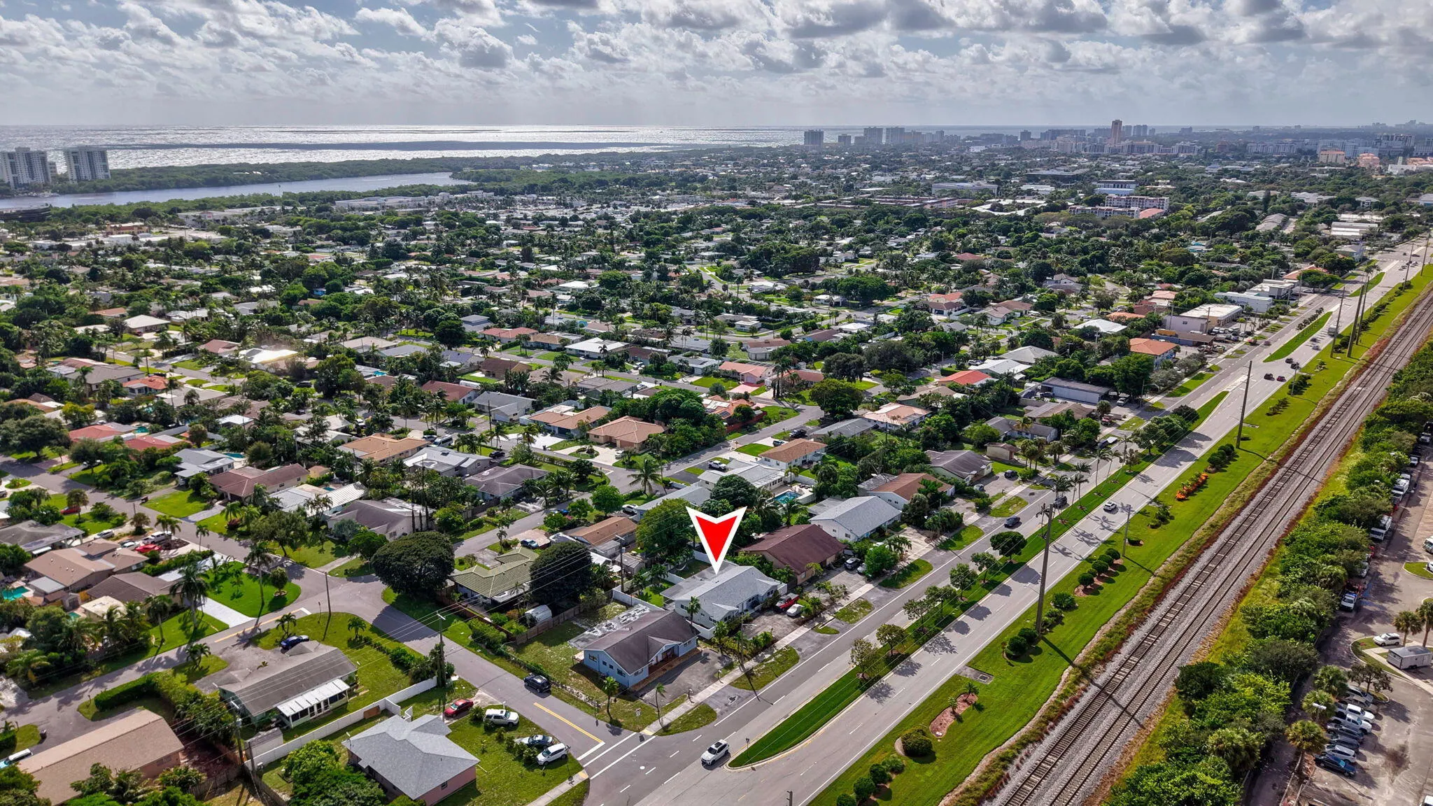 2550 N DIXIE Highway