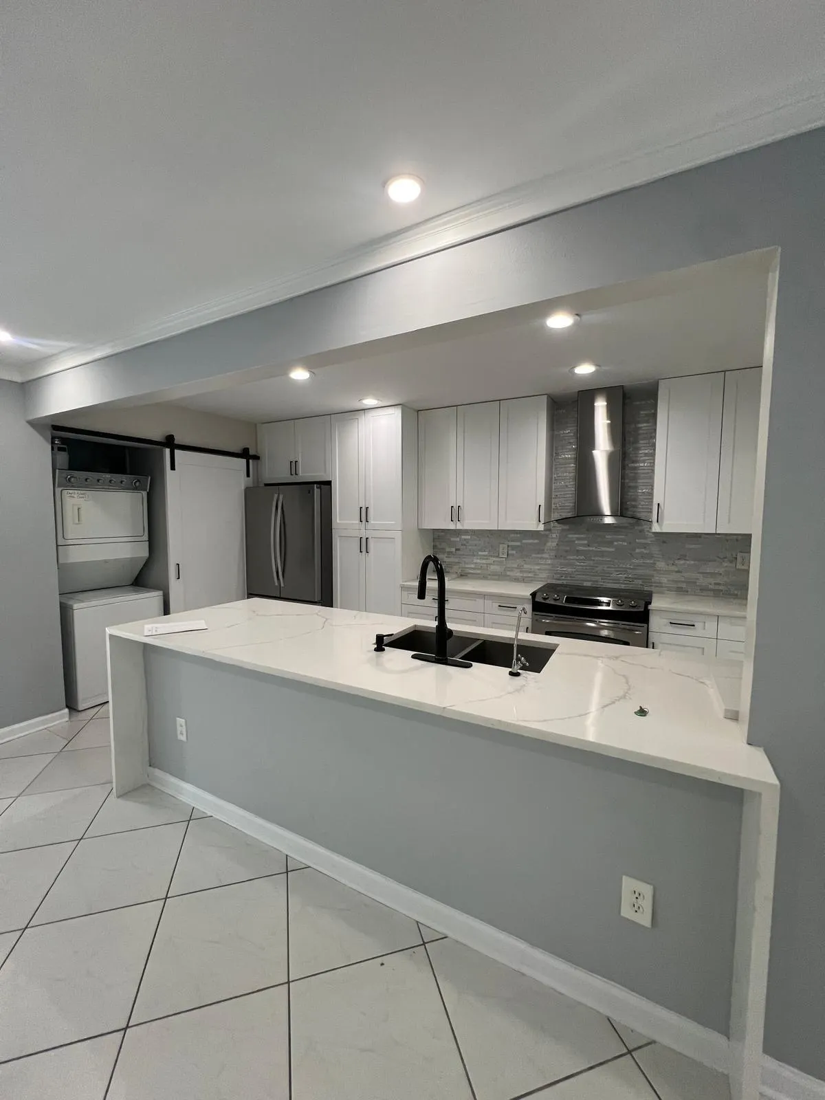 101 SANDPIPER Avenue