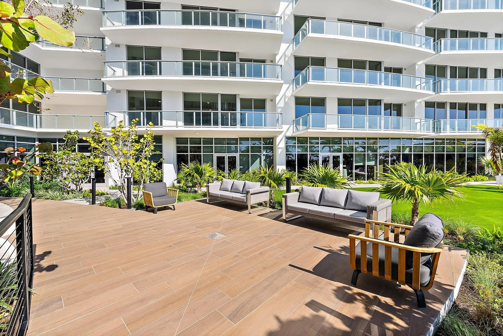 220 Lake Shore Drive #1802