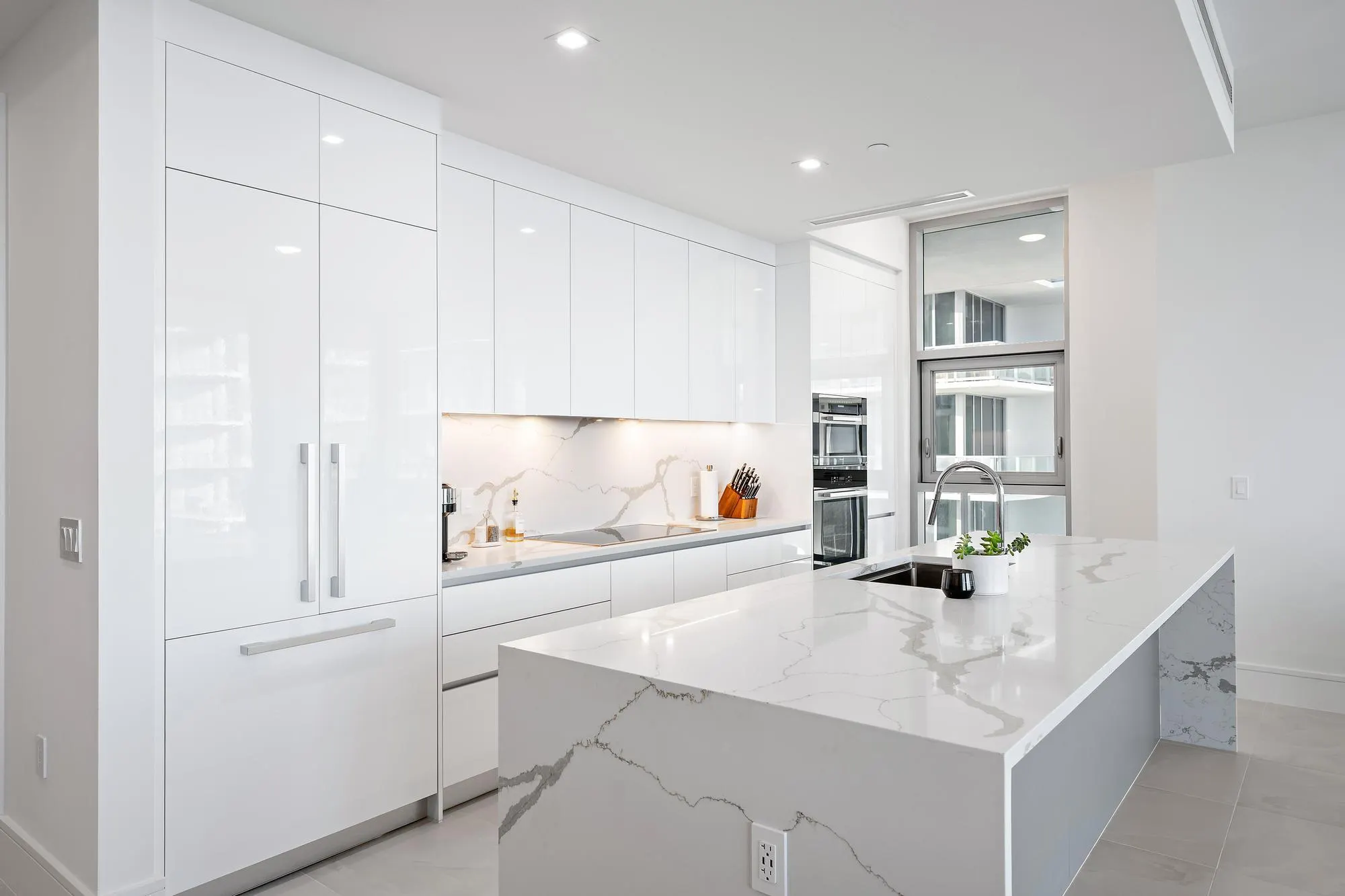 220 Lake Shore Drive #1802