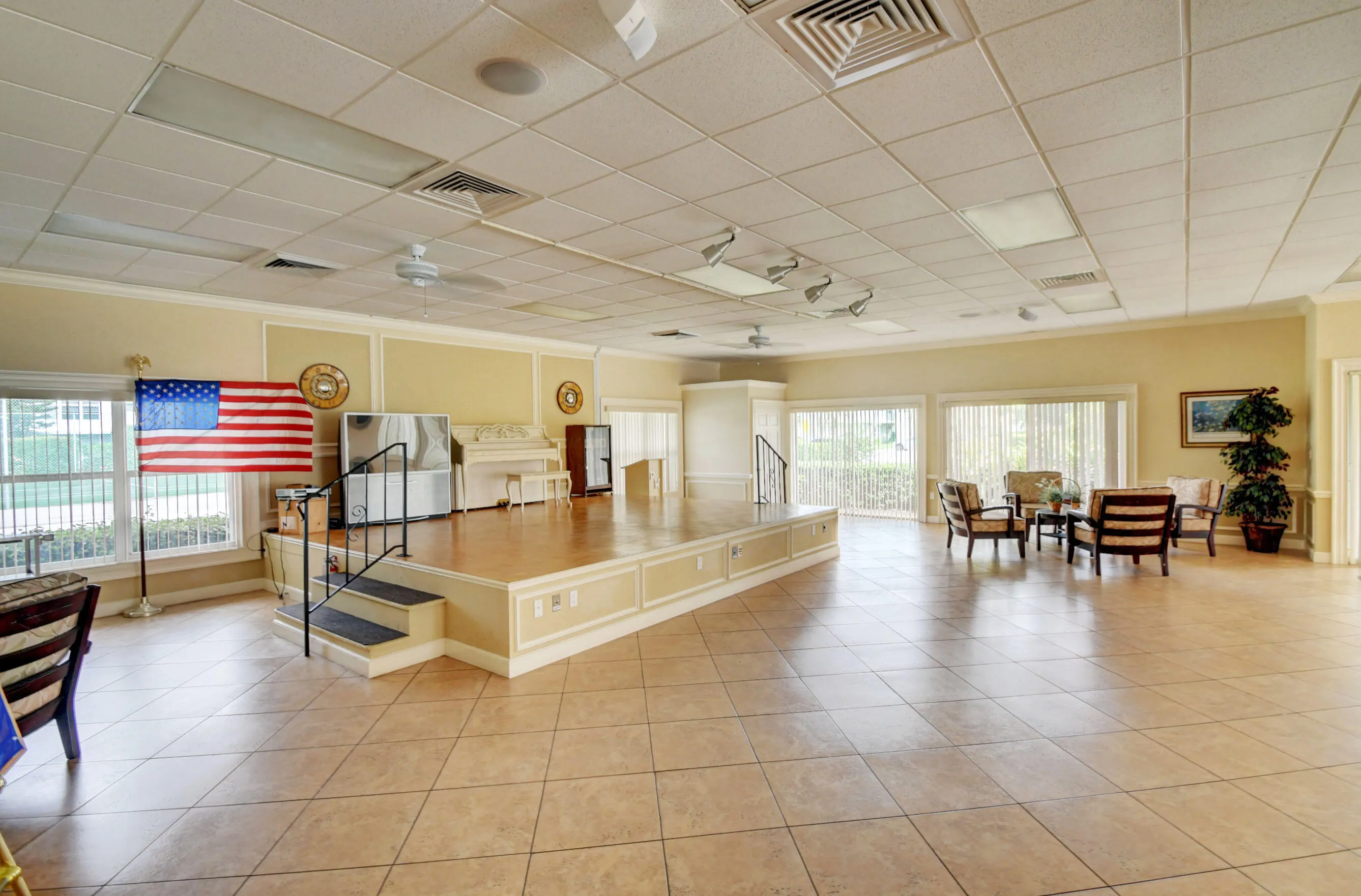 2920 SW 15TH Street #202