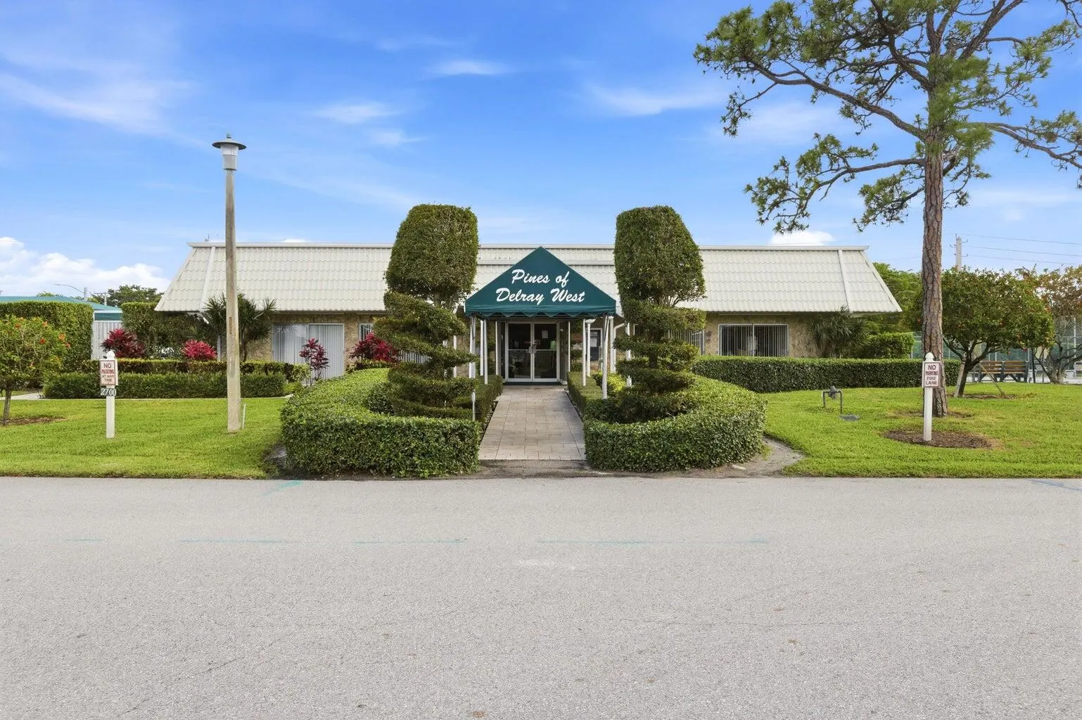 2920 SW 15TH Street #202