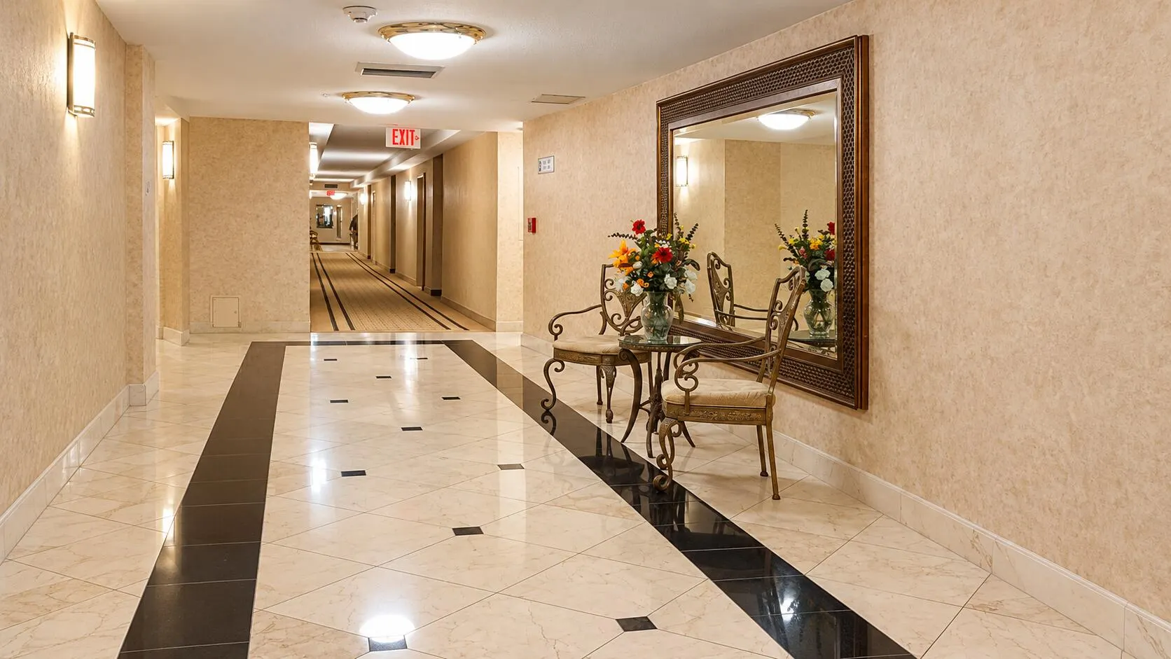 2030 S OCEAN Drive #211