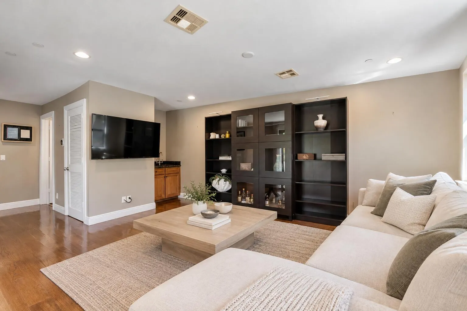 430 NE 7TH Avenue #430