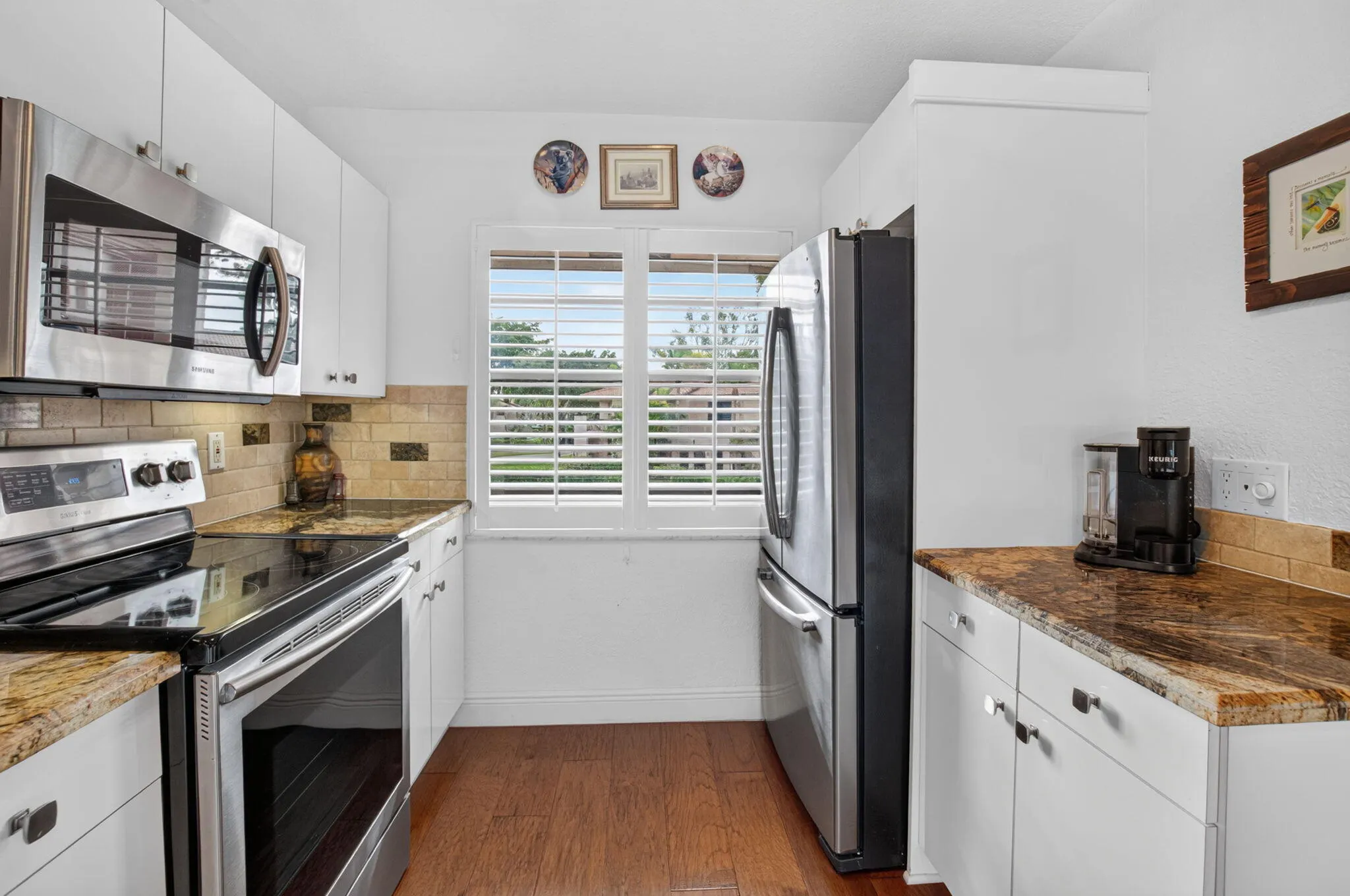 9259 VISTA DEL LAGO #18D