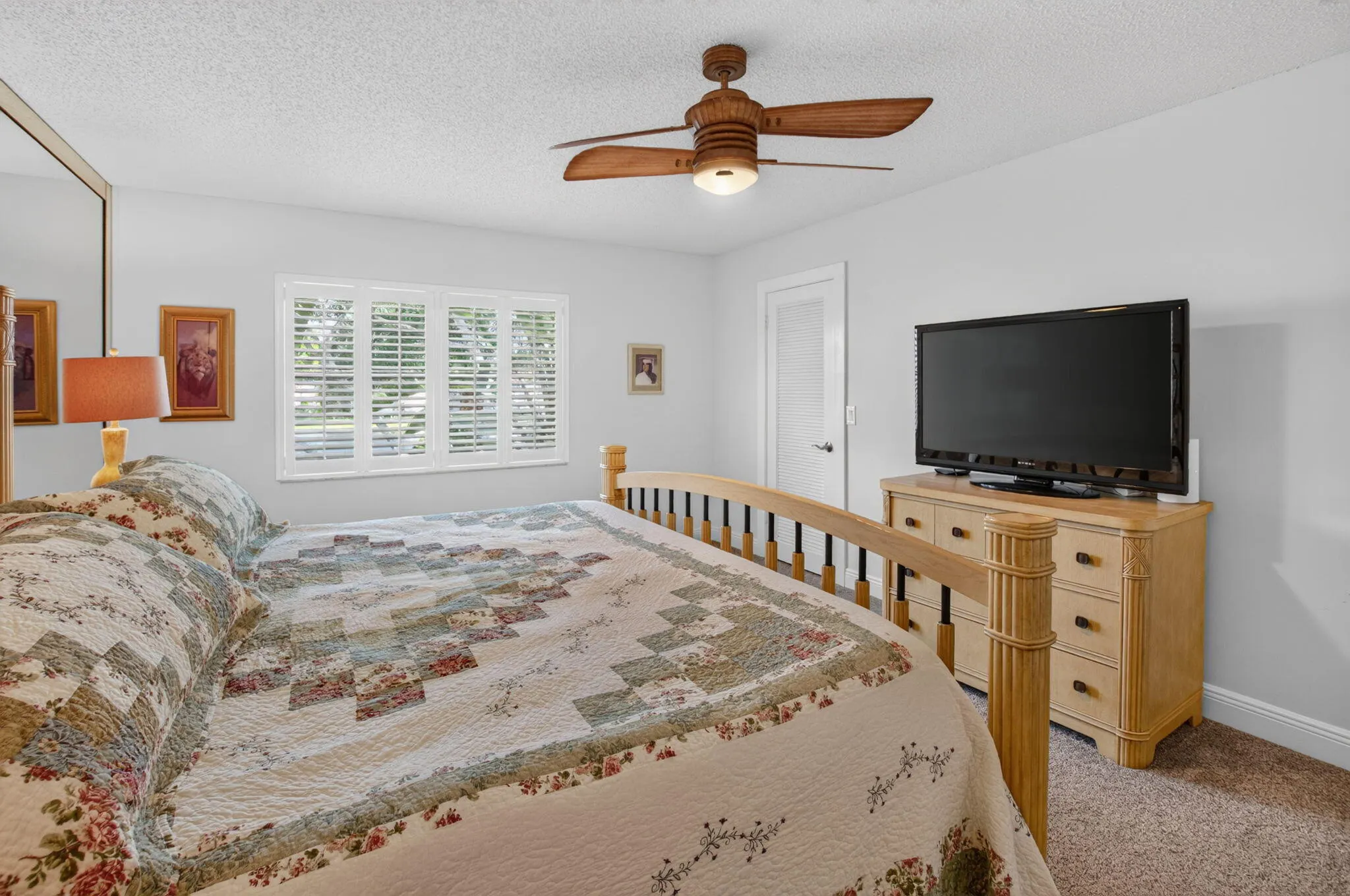 9259 VISTA DEL LAGO #18D