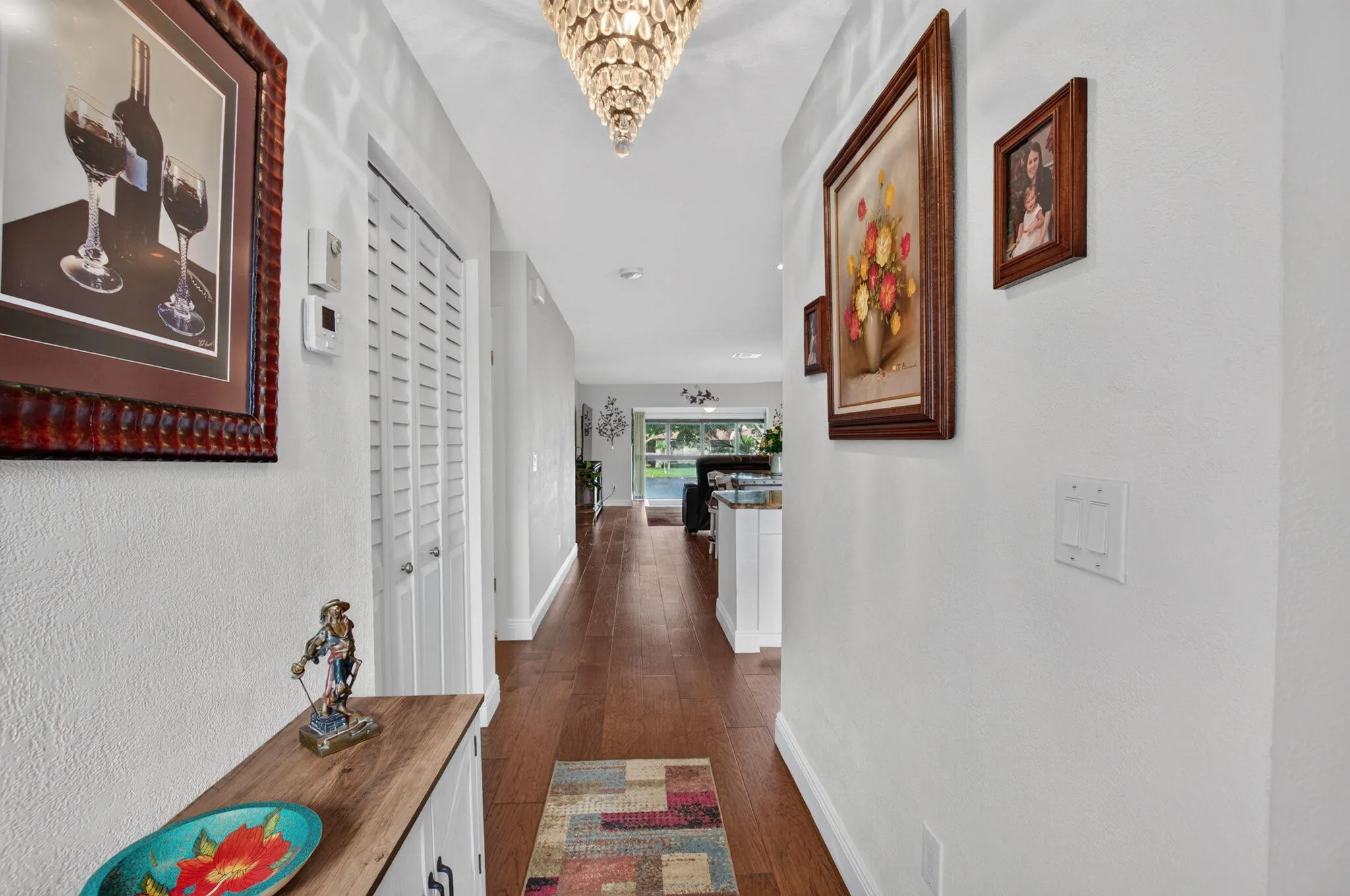 9259 VISTA DEL LAGO #18D
