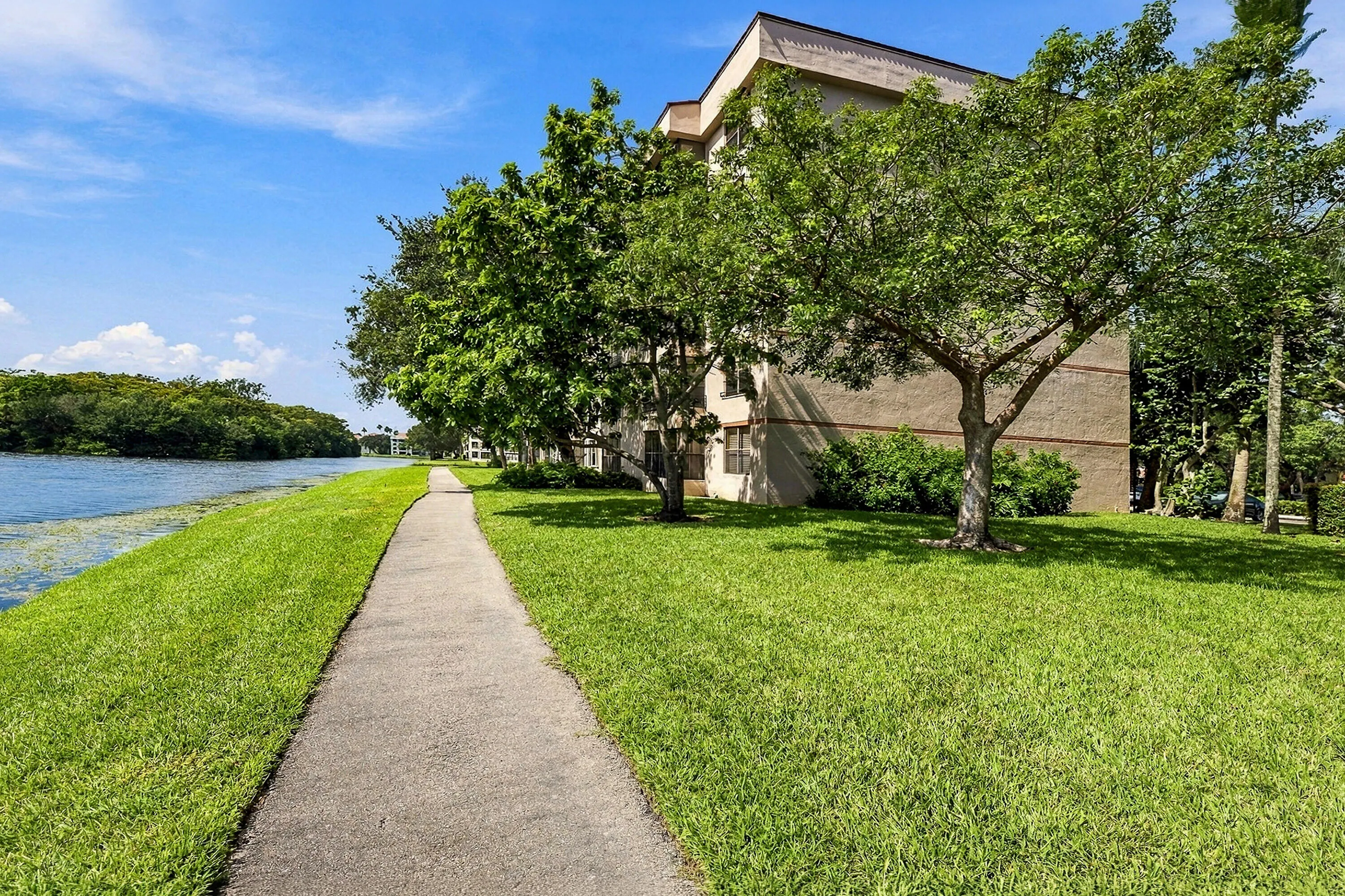 2768 CARAMBOLA Circle S #302